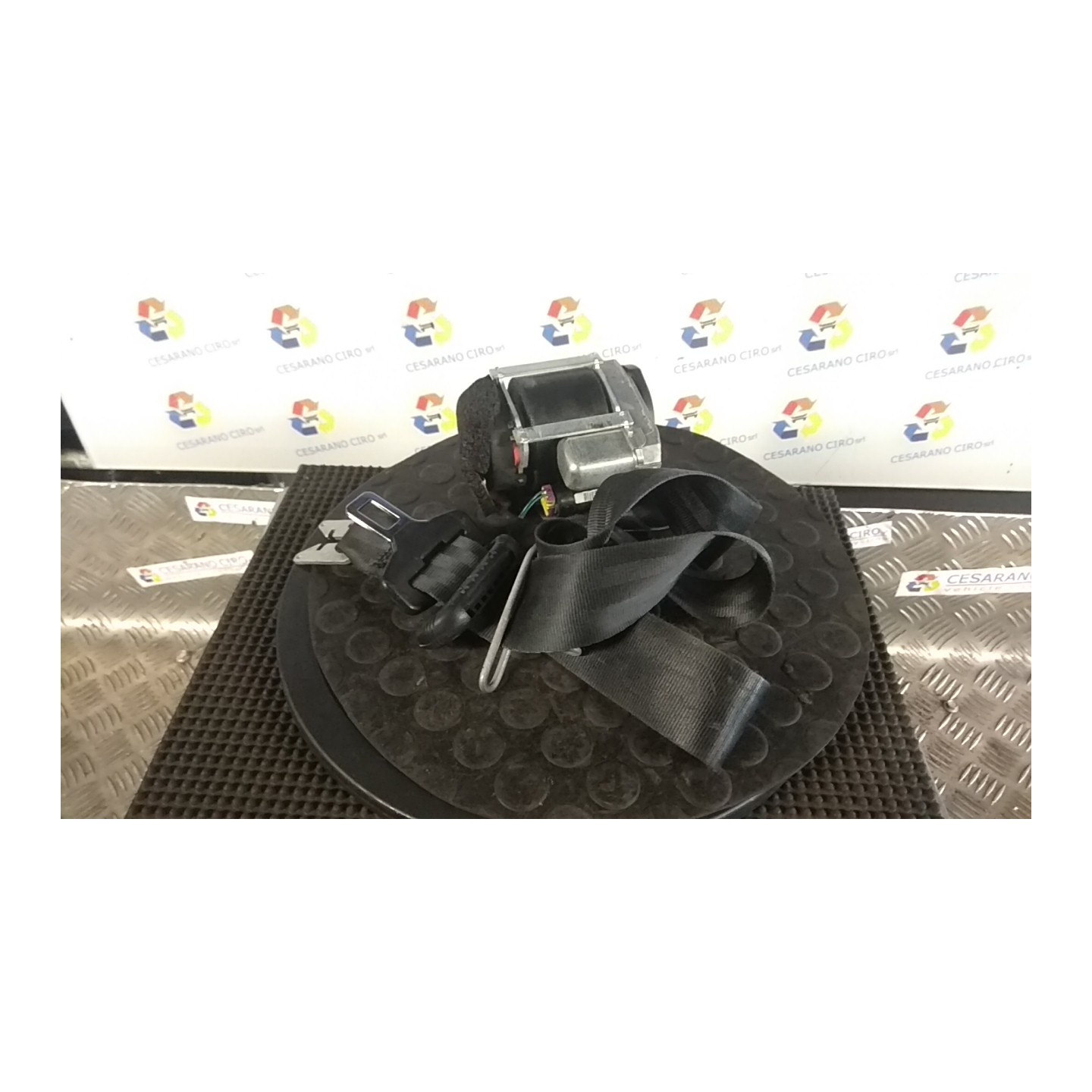 AGGANCIO CINTURA DI SICUREZZA ANT. SX. 018 ALFA ROMEO MITO (QZ) (03/11-05/13) 350A1000 71770694