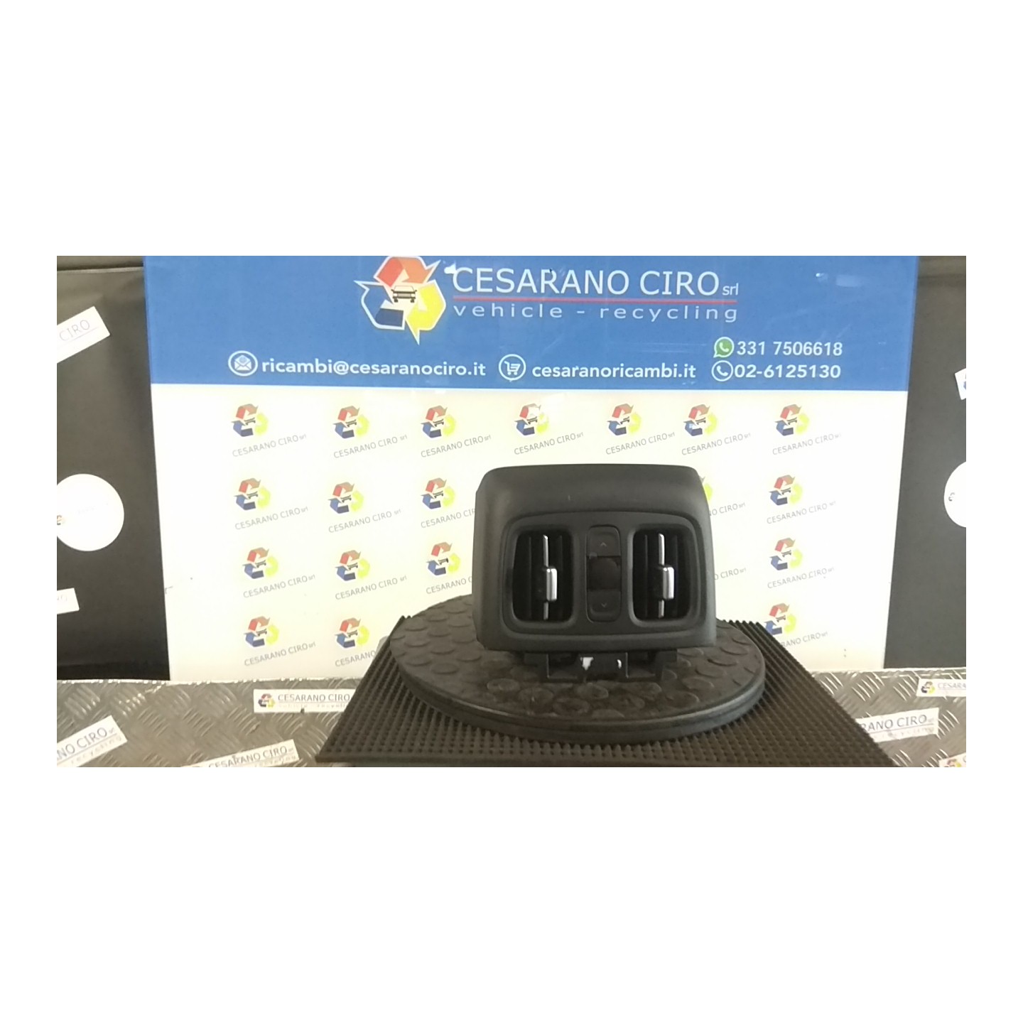 BOCCHETTA ARIA POST. CONSOLLE CENTR. 039 HYUNDAI TUCSON (12/20-) G4FU 97040N7000NNB