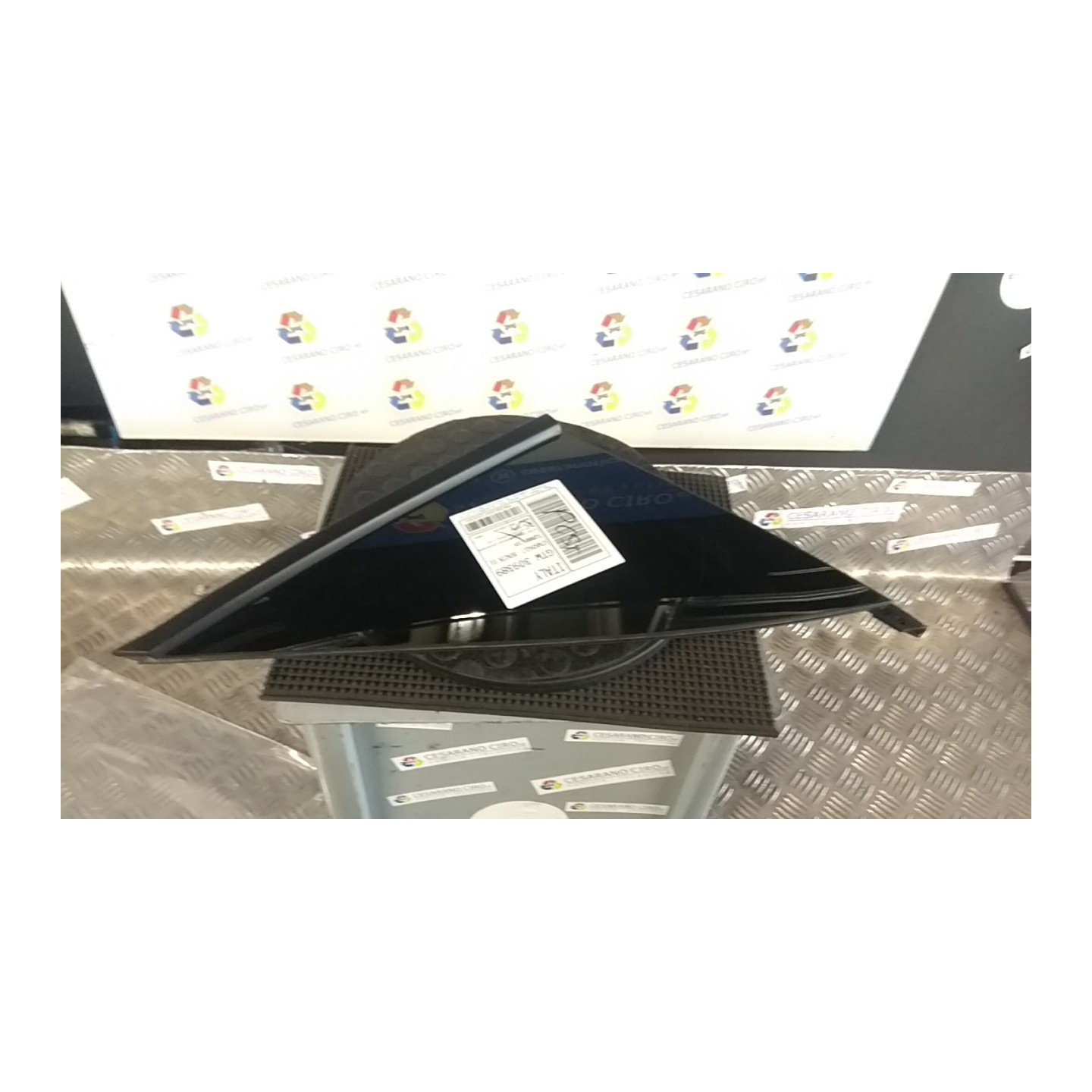 FISSO PARAFANGO POST. SX. 049 HYUNDAI TUCSON (12/20-) G4FU 87810N7000