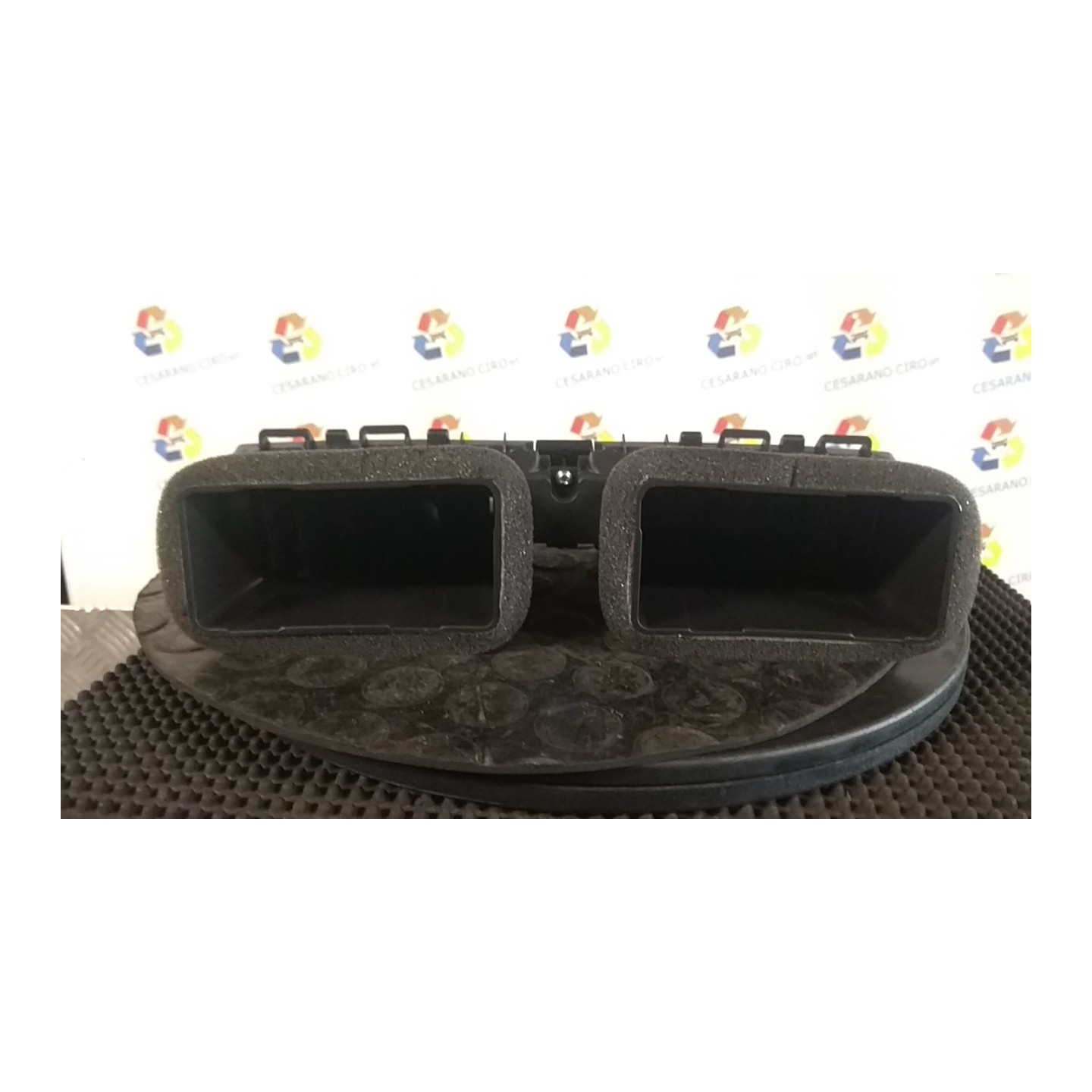 BOCCHETTA ARIA CENTR. CRUSCOTTO 011 HYUNDAI TUCSON PLUG-IN (04/21-) G4FT 97410N7000NNB