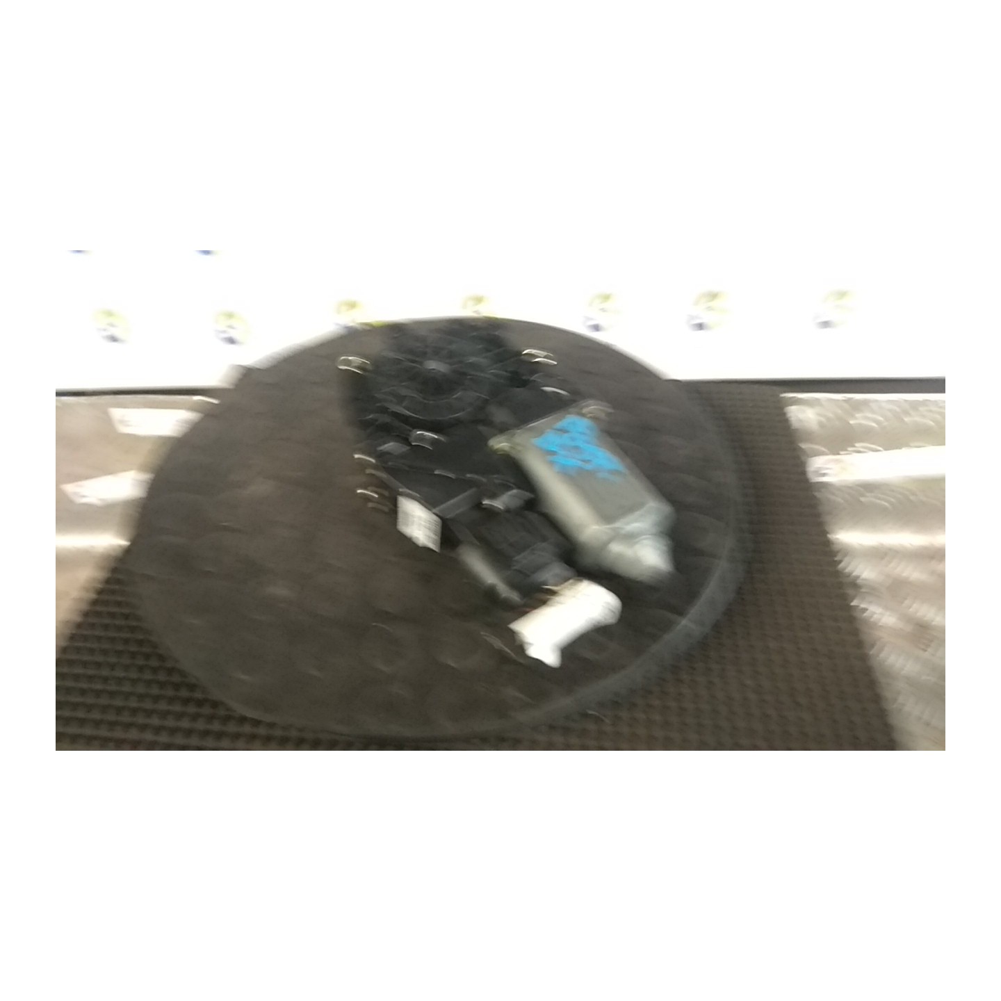 MOTORINO ALZACRISTALLO PORTA POST. DX. 037 AUDI A4 (8D) (10/94-12/00) ADR 8D0959802G