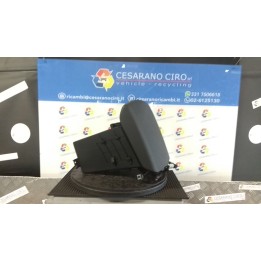 VANO PORTAOGGETTI APPOGGIABRACCIO CONSOLLE CENTR. P/BLOCCO FRIZIONE 073 HYUNDAI TUCSON (12/20-) D4FE 84680N7210NNB