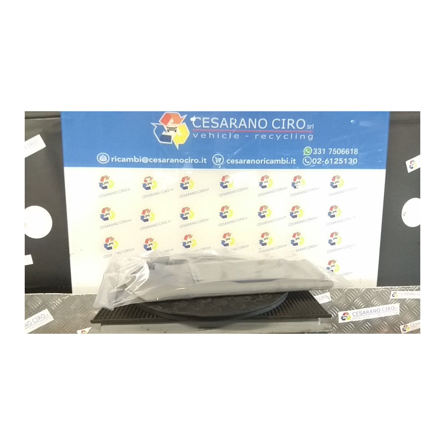 ALETTA PARASOLE PARABREZZA SX. 097 OPEL ZAFIRA (A05) (06/05-) Z19DT 13234248