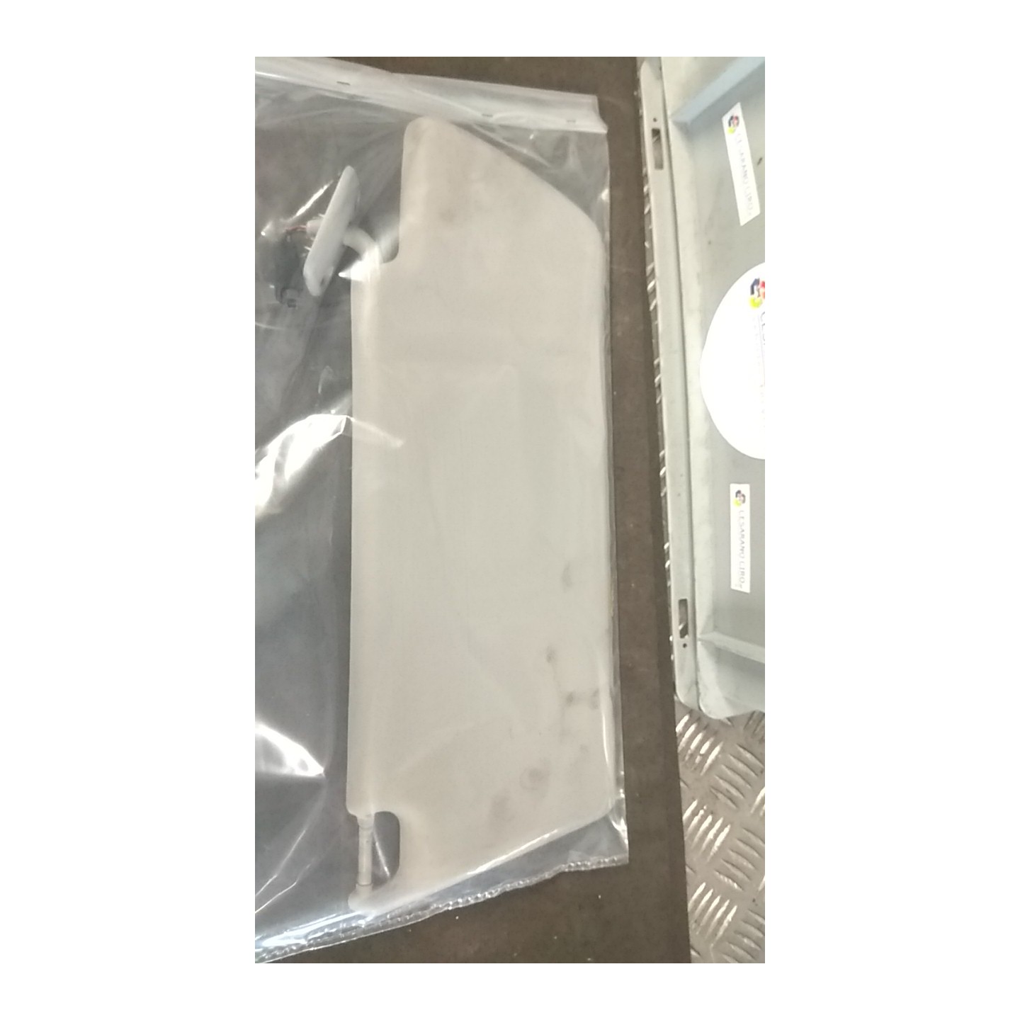 ALETTA PARASOLE PARABREZZA SX. 097 OPEL ZAFIRA (A05) (06/05-) Z19DT 13234248