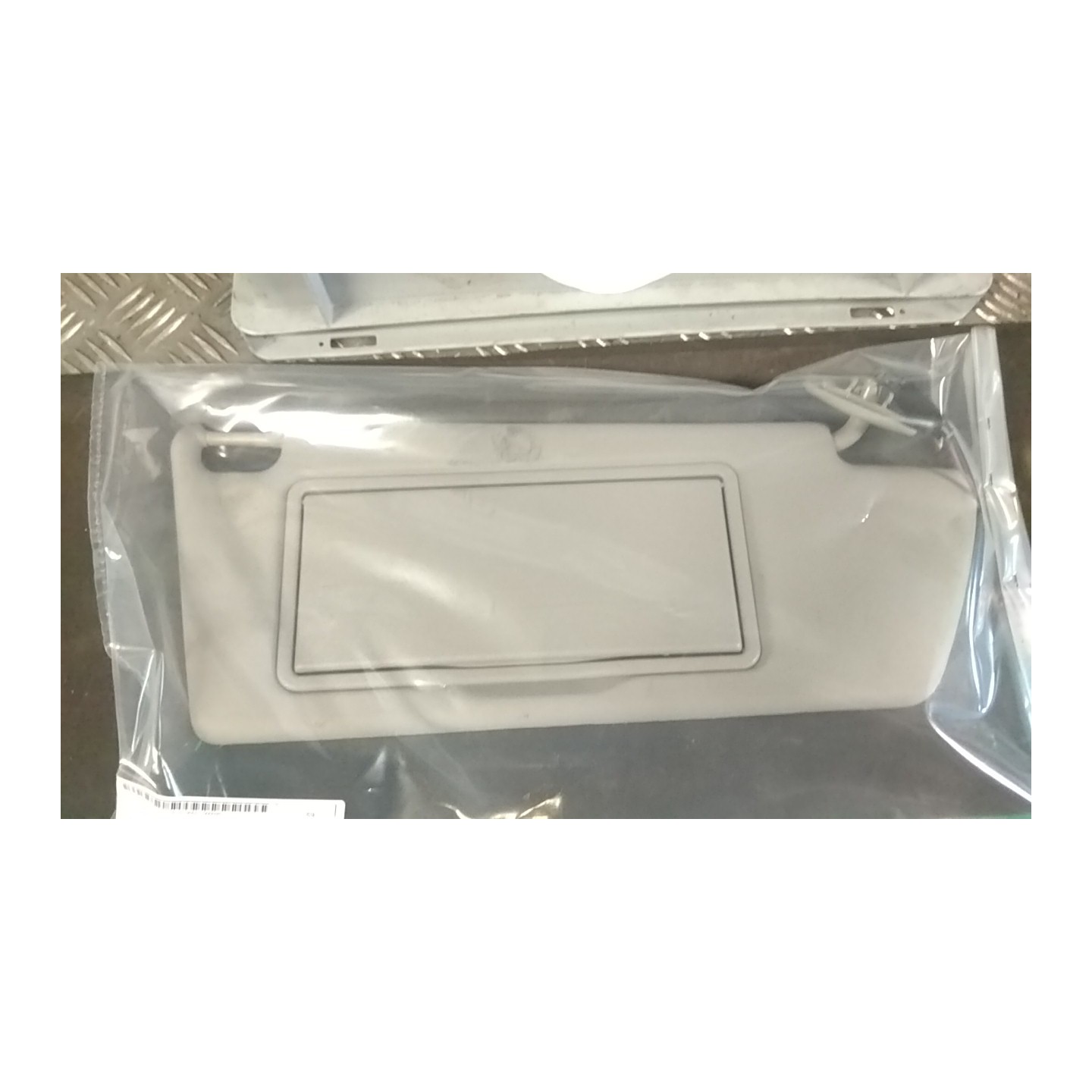 ALETTA PARASOLE PARABREZZA DX. 098 OPEL ZAFIRA (A05) (06/05-) Z19DT 13234247