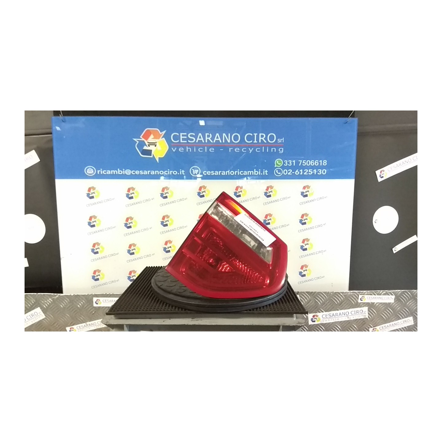 FANALE POST. PARTE INT. SX. 130 CITROEN C4 PICASSO (09/06-08/13) 9HZ 6350LR