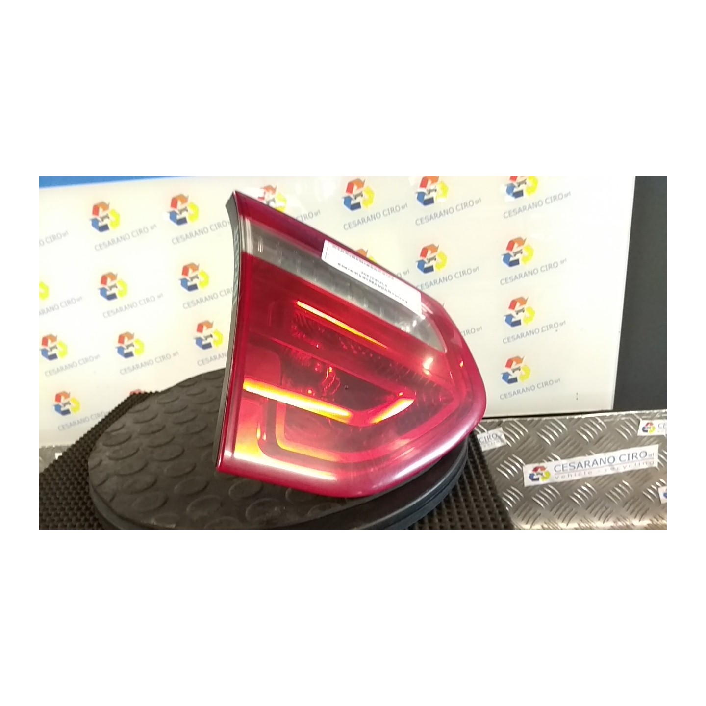 FANALE POST. PARTE INT. SX. 130 CITROEN C4 PICASSO (09/06-08/13) 9HZ 6350LR