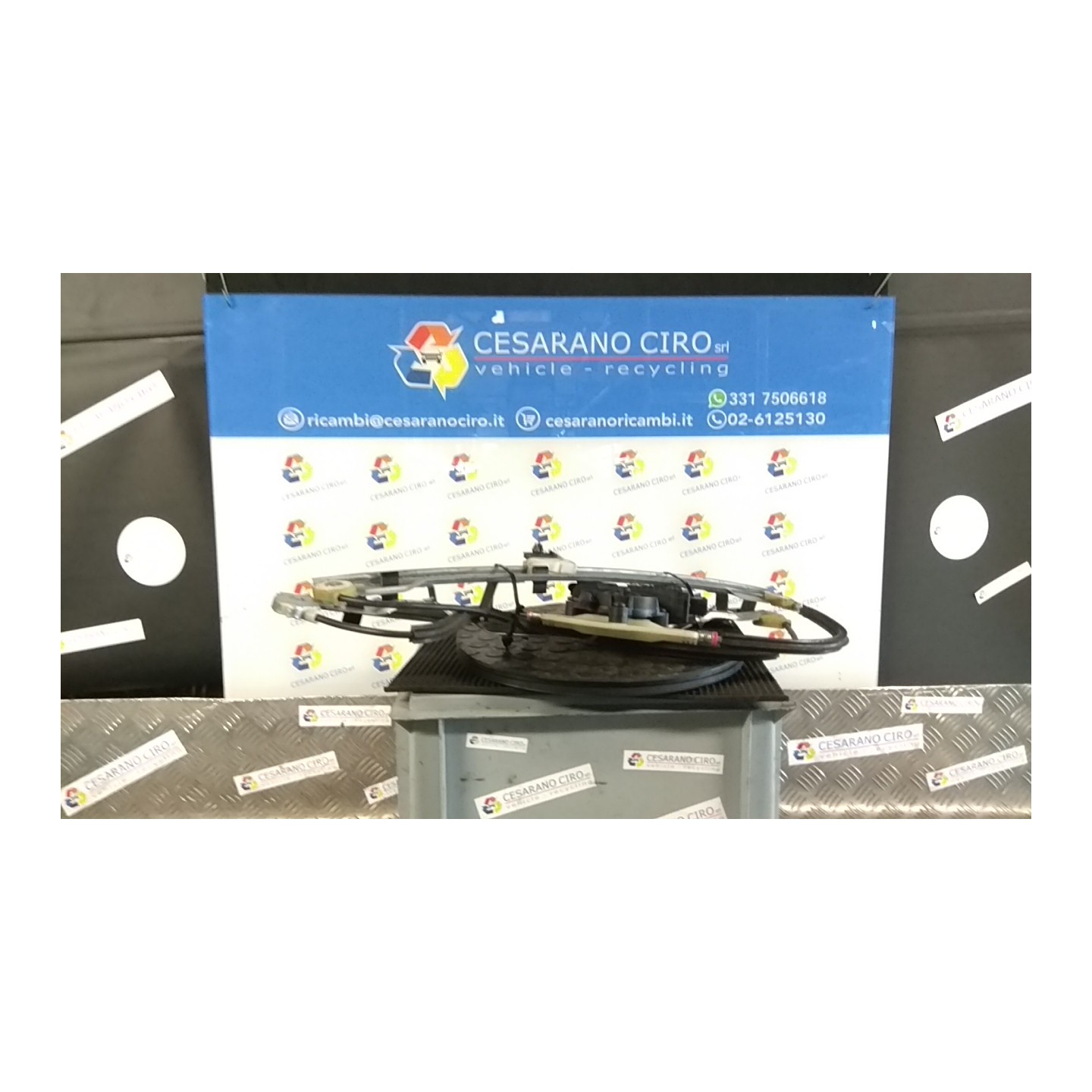 ALZACRISTALLO ELETTR. PORTA ANT. DX. 137 CITROEN C4 PICASSO (09/06-08/13) 9HZ 9222CT