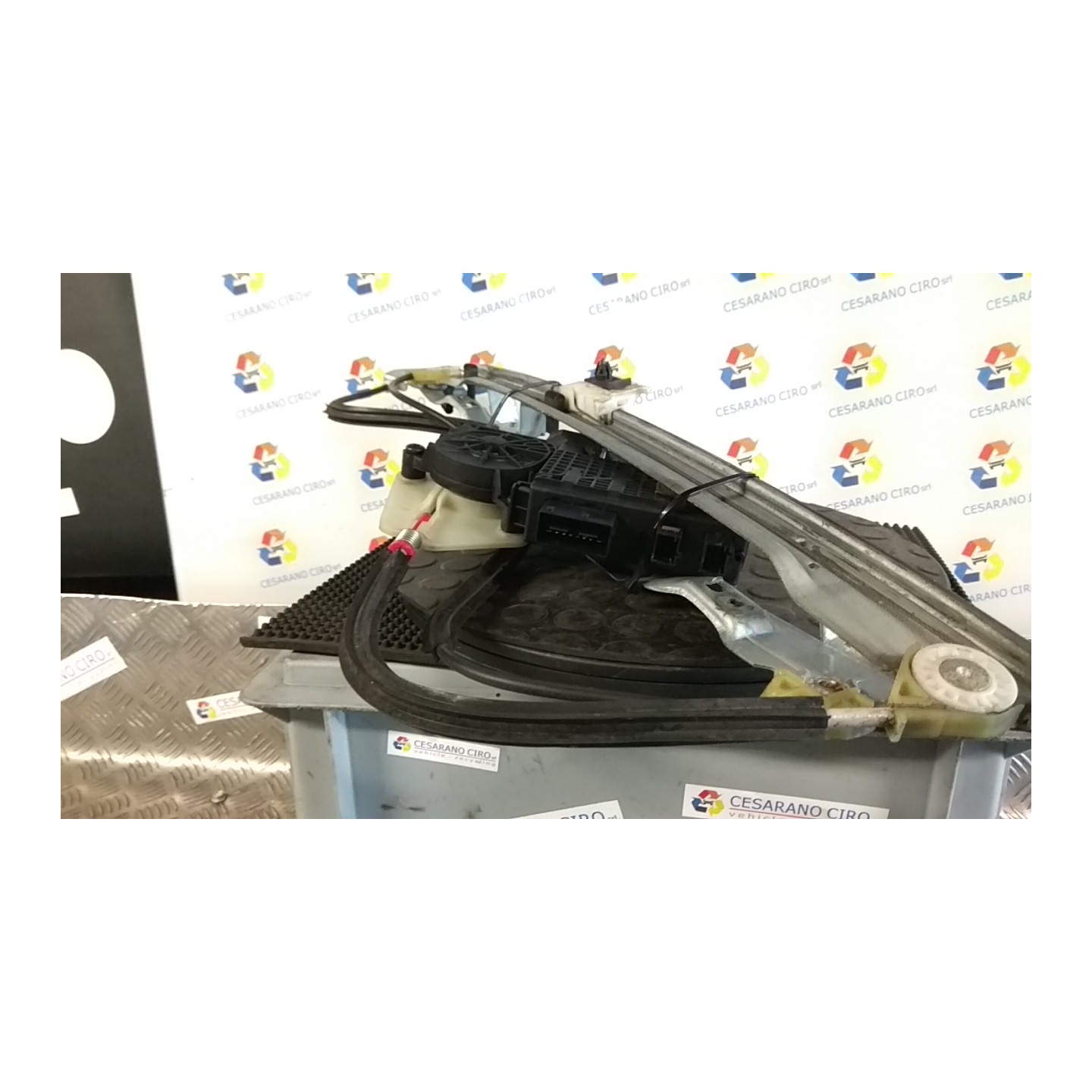 ALZACRISTALLO ELETTR. PORTA ANT. DX. 137 CITROEN C4 PICASSO (09/06-08/13) 9HZ 9222CT