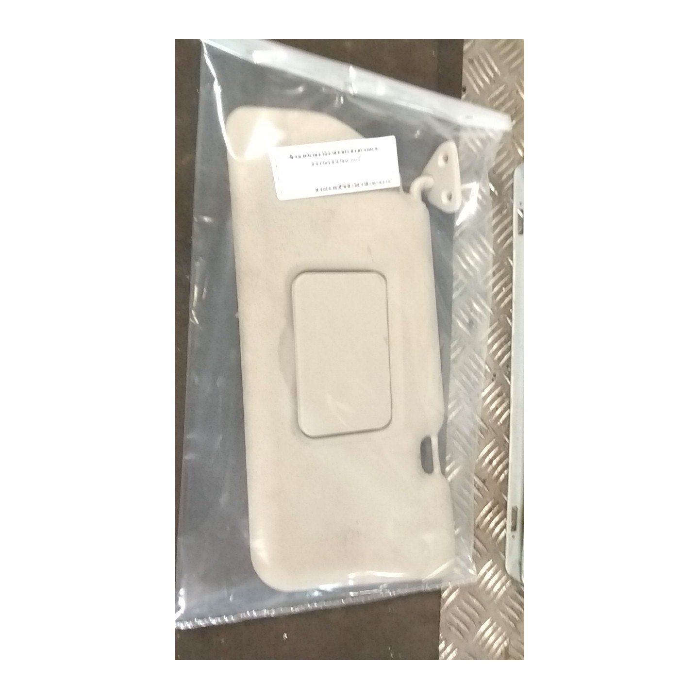 ALETTA PARASOLE PARABREZZA SX. 146 NISSAN ALMERA TINO (07/00-04/03) QG18 96401BU010