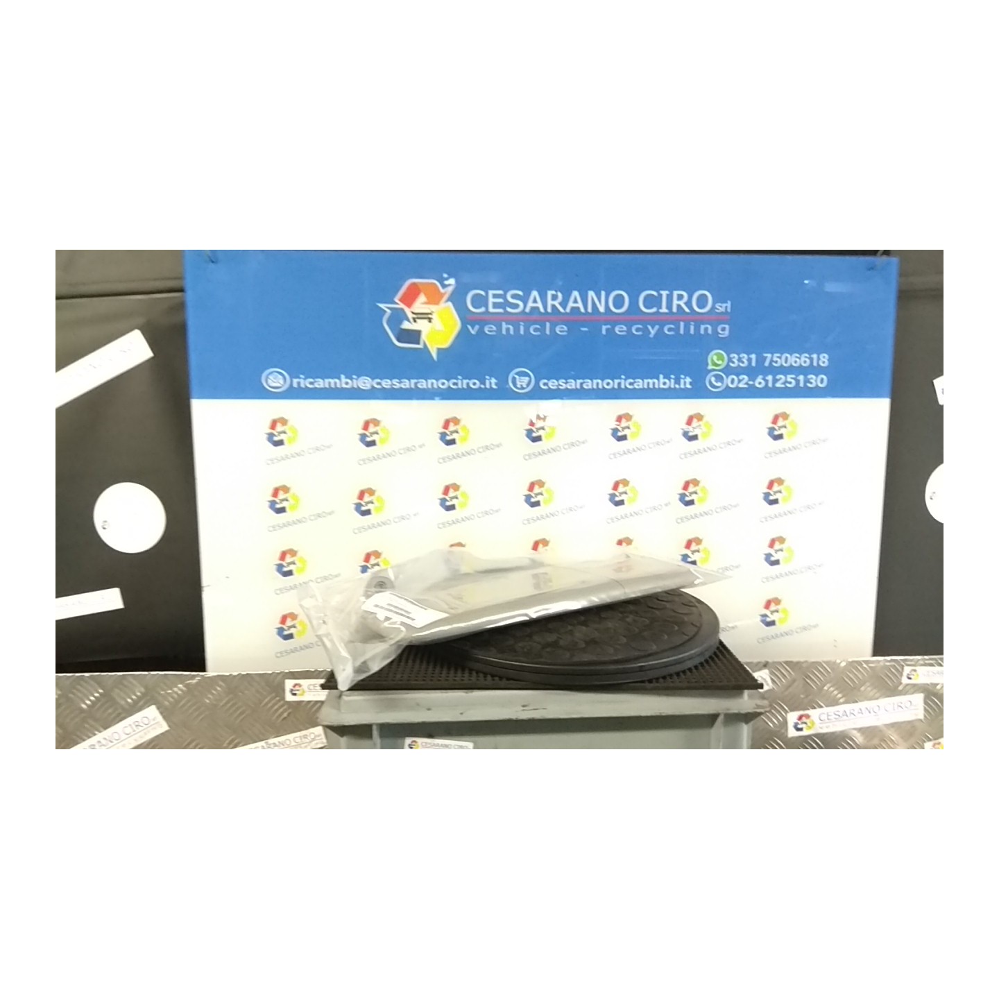 ALETTA PARASOLE PARABREZZA SX. 165 RENAULT TWINGO 2A SERIE (06/07-02/12) D4FJ7 8200385101