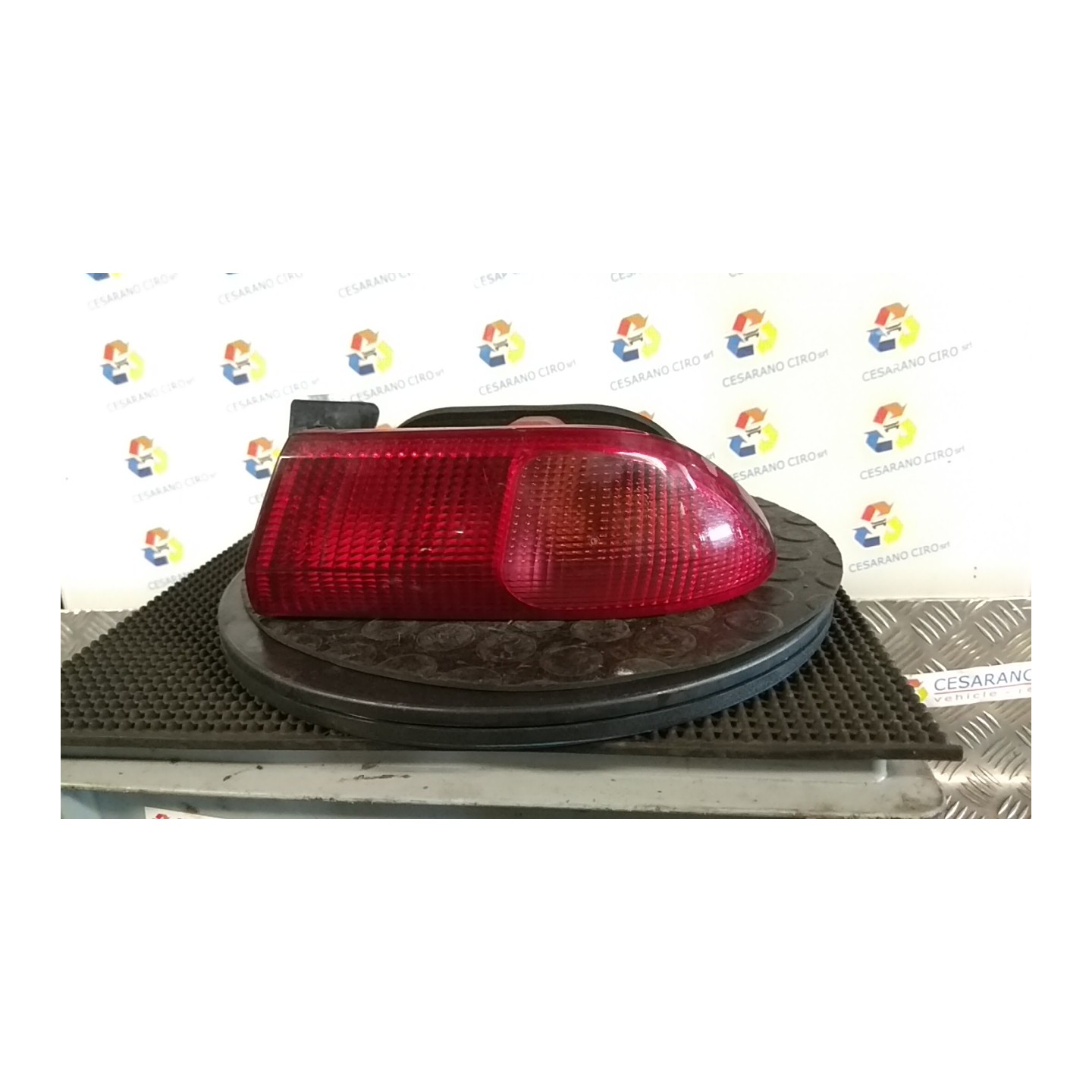 FANALE POST. PARTE EST. DX. 168 ALFA ROMEO 156 1A SERIE (03/02-05/03) AR32205 60620136