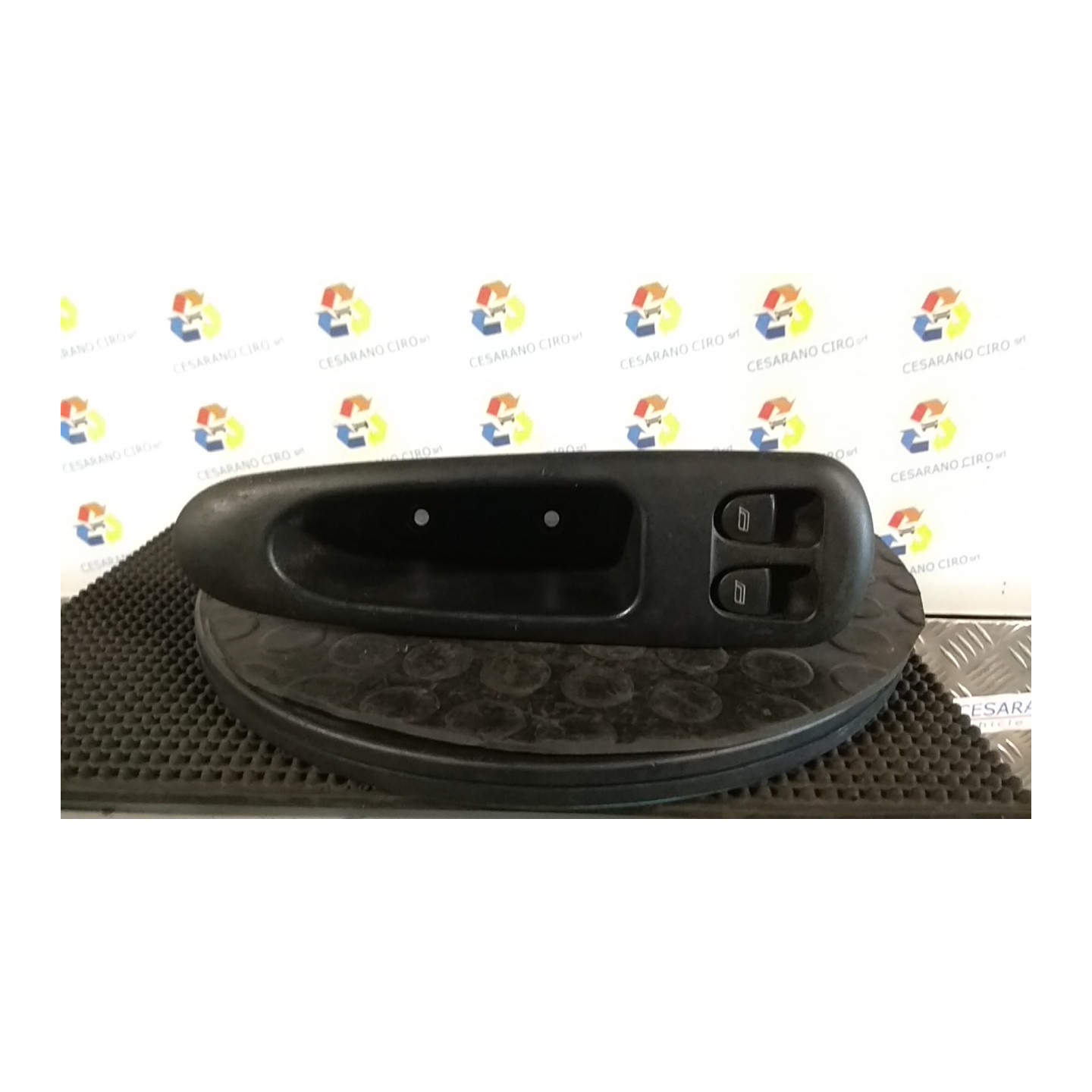 BLOCCO COMANDO ALZACRISTALLI SX 171 ALFA ROMEO 156 1A SERIE (03/02-05/03) AR32205 NB3923001032001SX