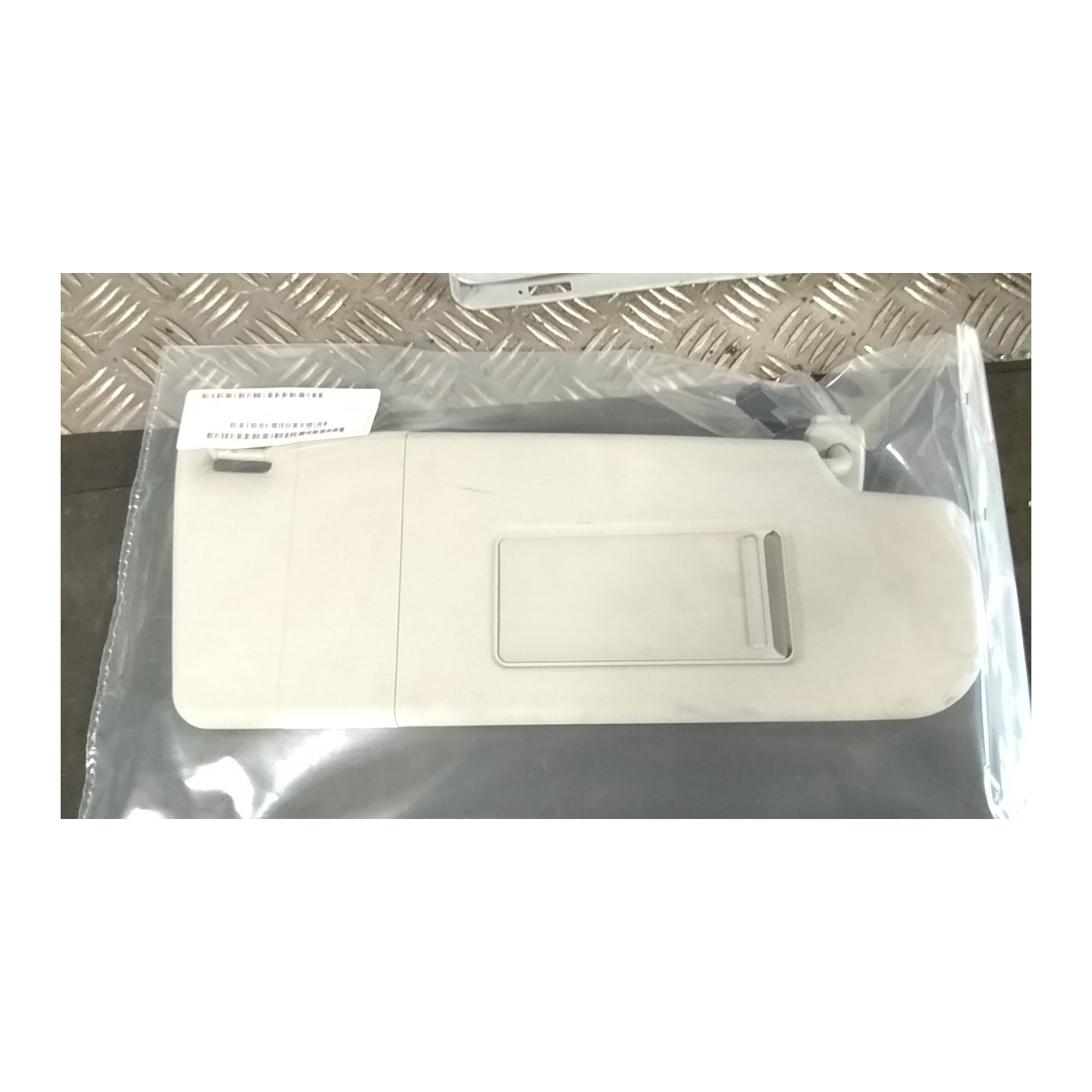 ALETTA PARASOLE PARABREZZA DX. 237 VOLKSWAGEN GOLF (5K/AJ) (09/08-) CAY 1K0857552K2F4