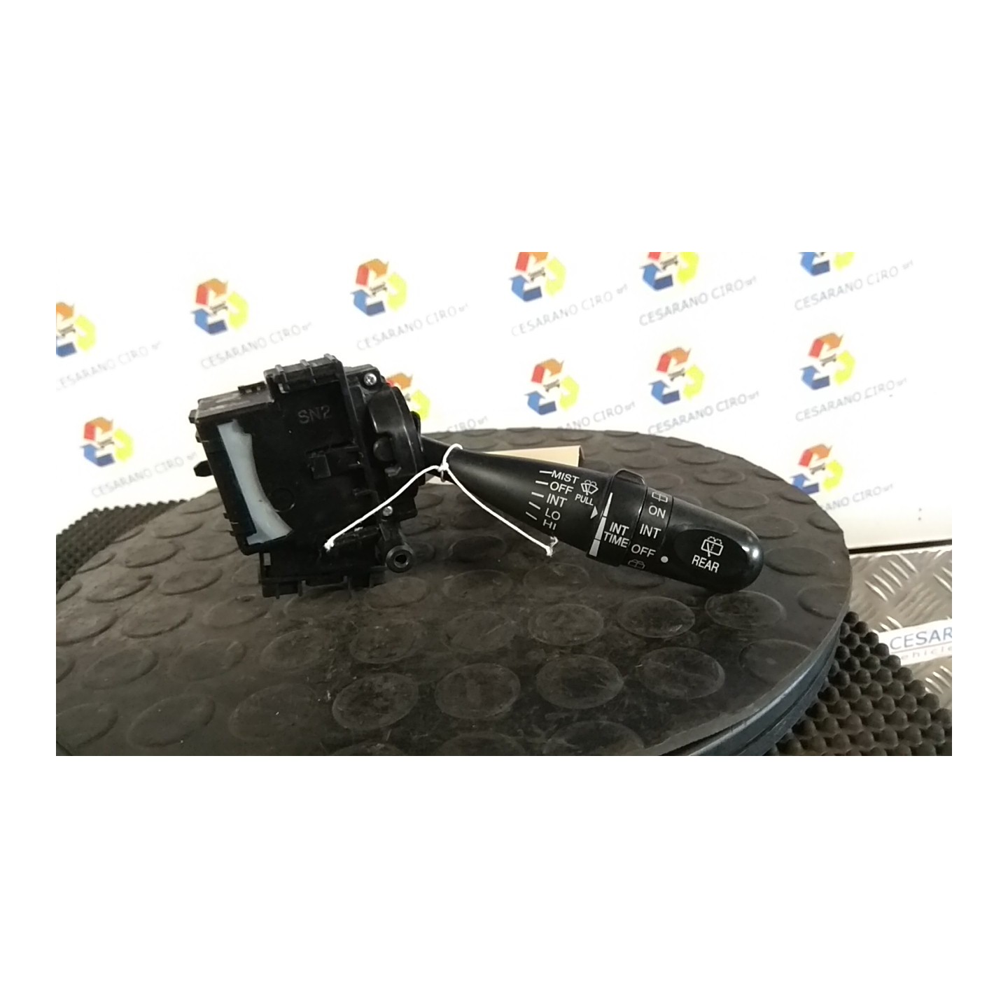 BLOCCO COMANDI TERGICRISTALLI 251 FIAT SEDICI (3B) (02/06-11/11) M16A 71750104