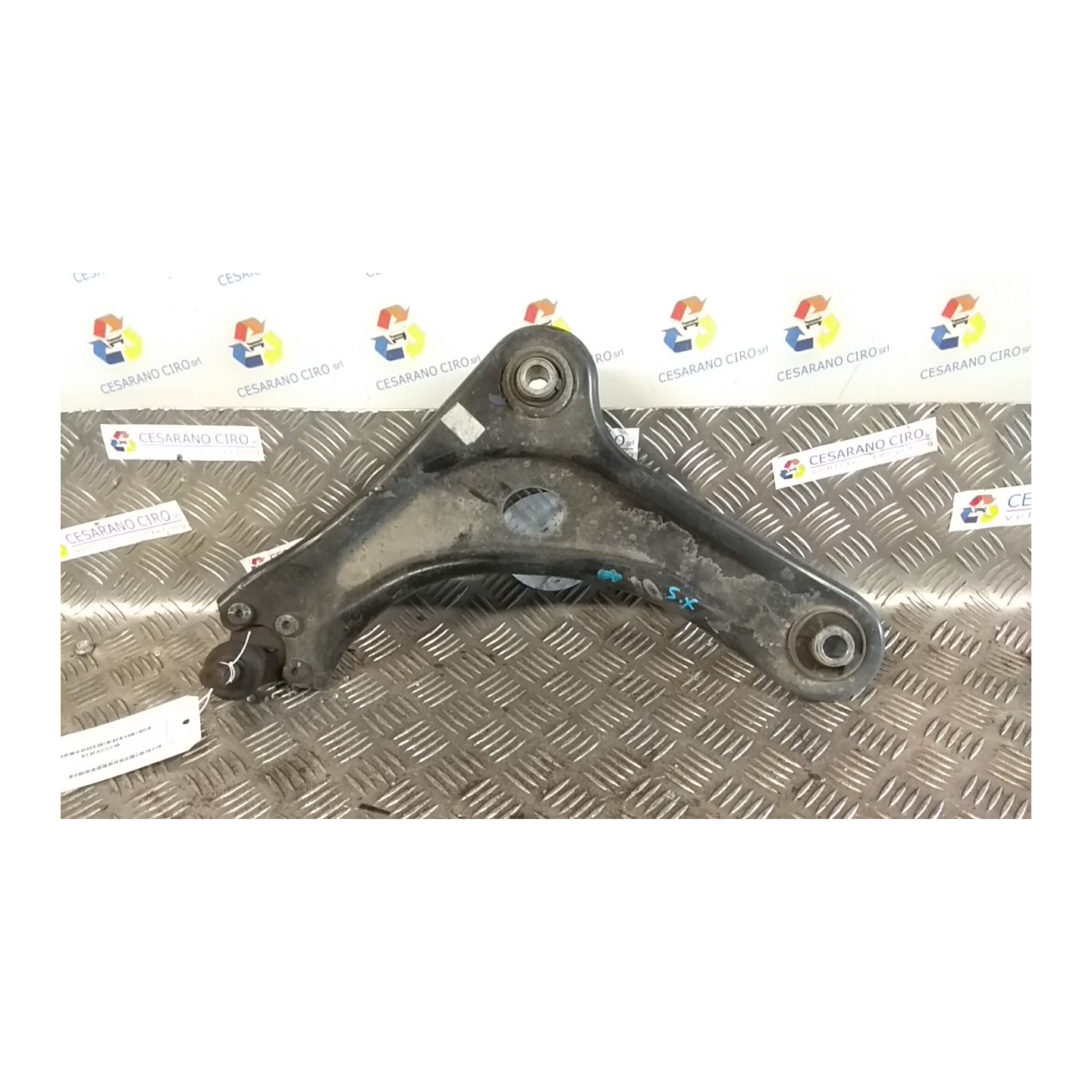 BRACCIO OSCILLANTE SOSP. ANT. SX. 049 CITROEN DS3 (11/09-01/16) 8FP 3520X1