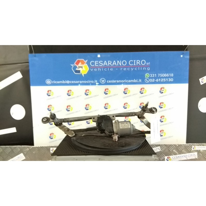 MECCANISMO TERGIPARABREZZA CON MOTORINO 073 FIAT PANDA (33) (12/11-04/17) 169A4000 52024852