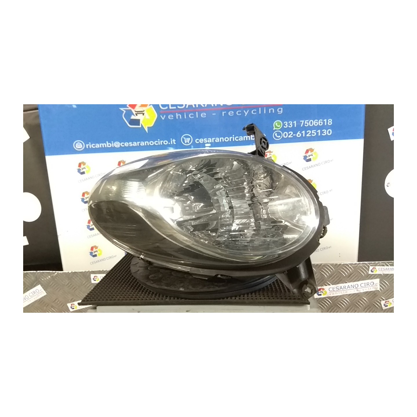PROIETTORE SX. 032 NISSAN MICRA (K12E) (11/02-05/06) CR12 26060AX700