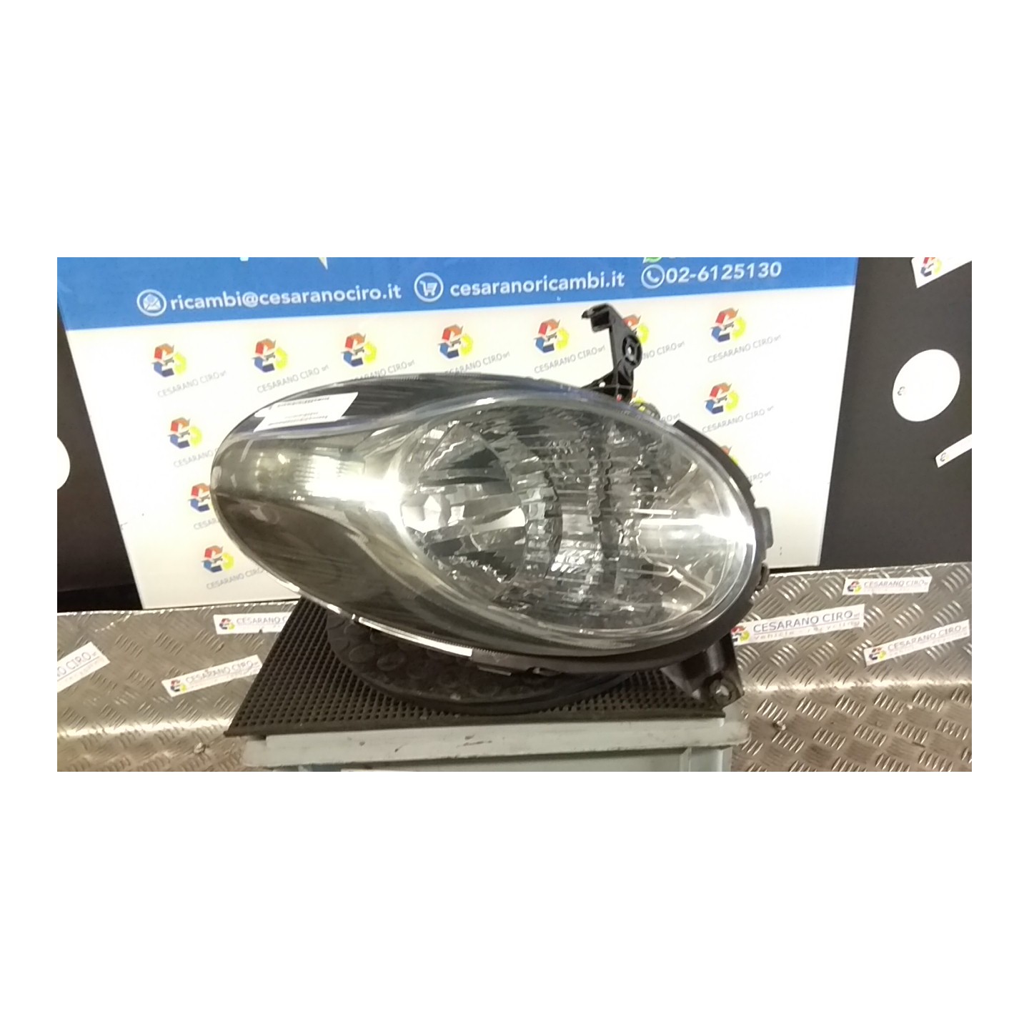 PROIETTORE SX. 032 NISSAN MICRA (K12E) (11/02-05/06) CR12 26060AX700