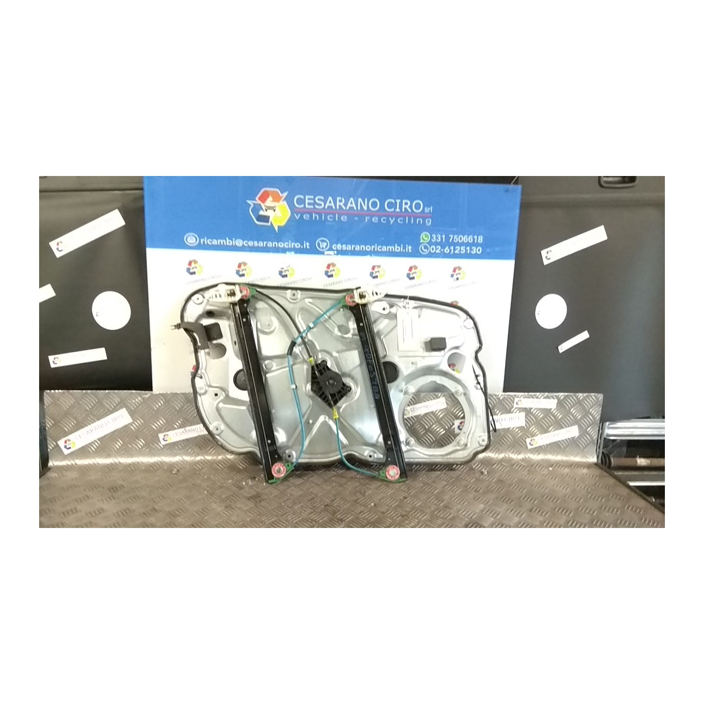 ALZACRISTALLO ELETTR. PORTA ANT. DX. 071 FIAT STILO (2V) (11/03-06/09) 192B3000 46831654