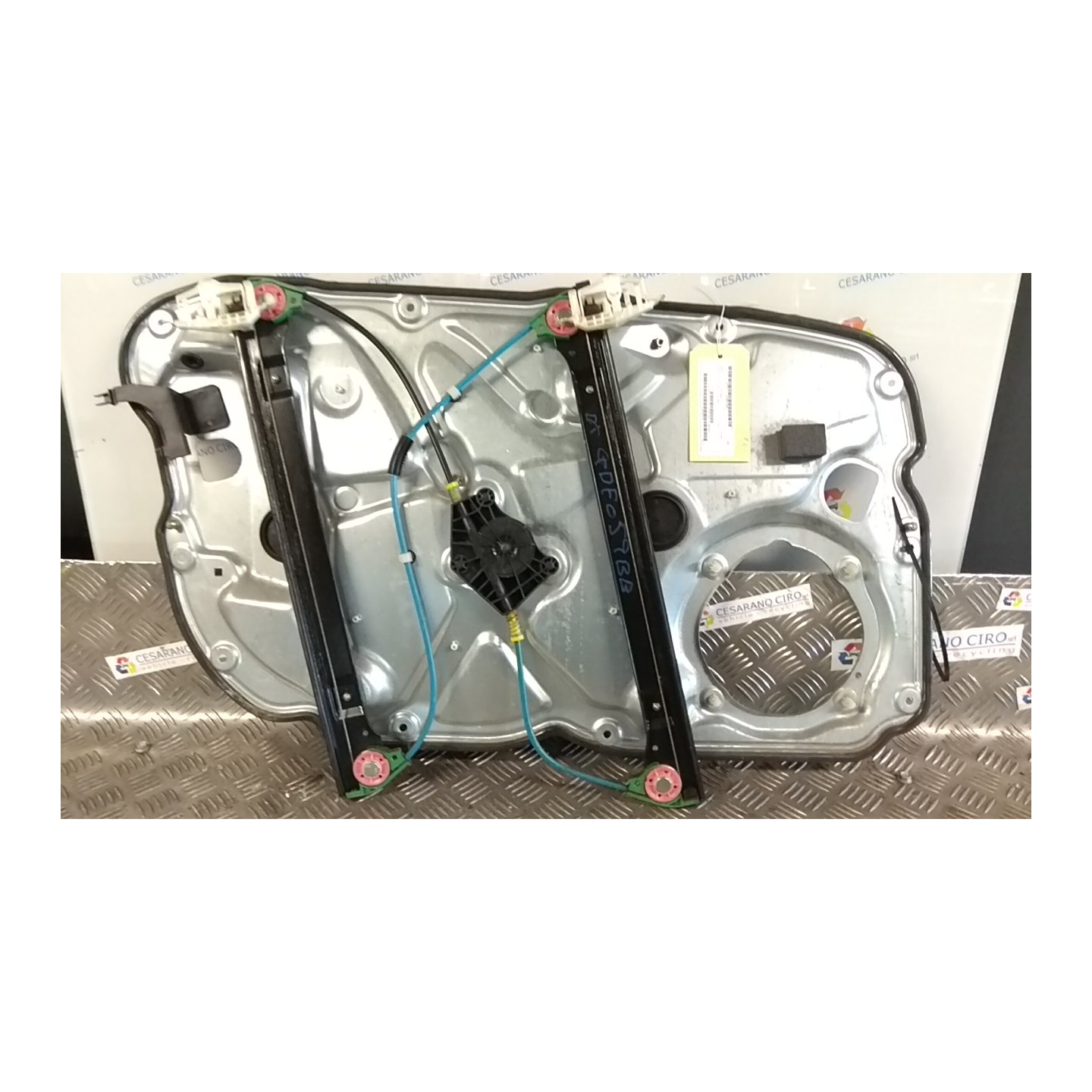 ALZACRISTALLO ELETTR. PORTA ANT. DX. 071 FIAT STILO (2V) (11/03-06/09) 192B3000 46831654
