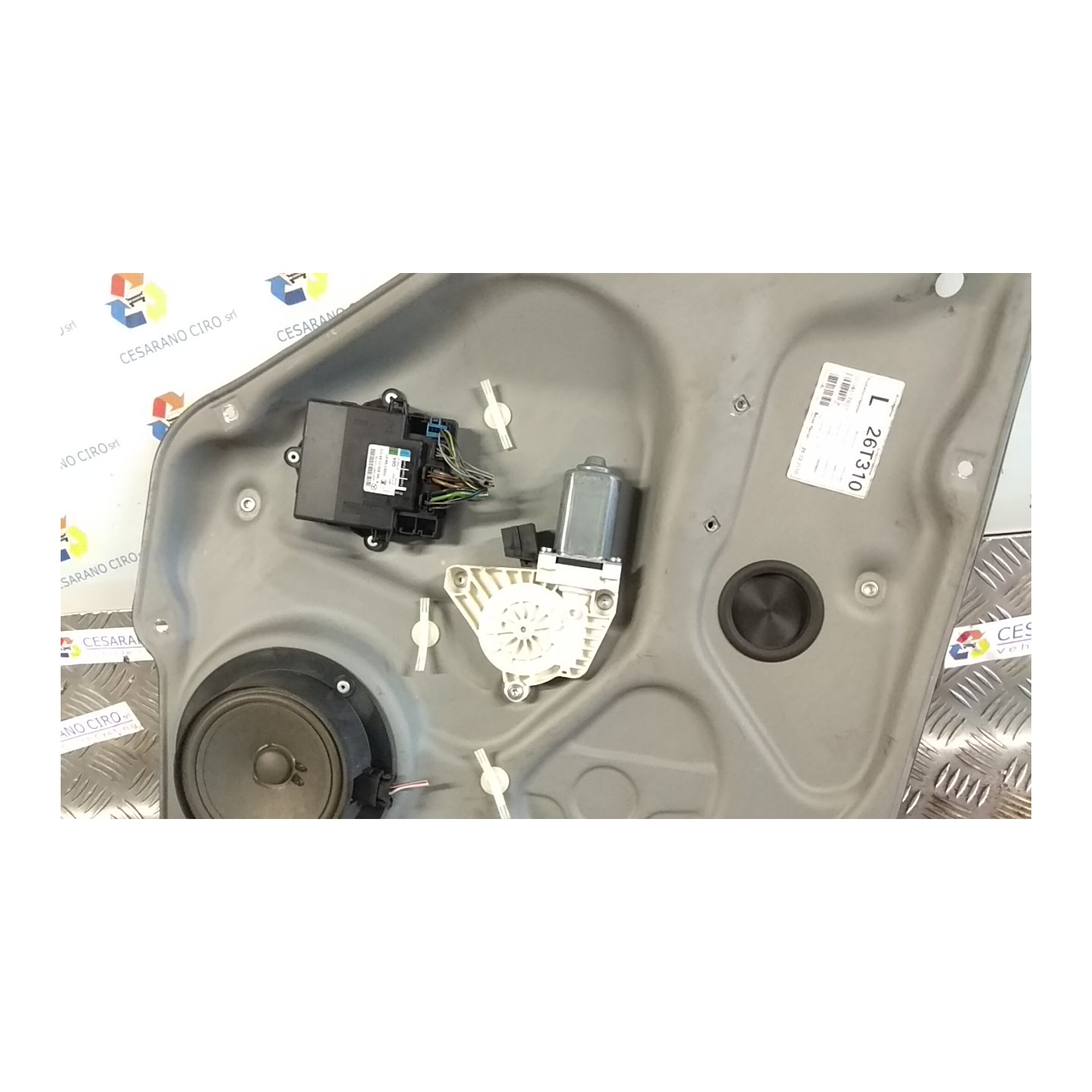 ALZACRISTALLO ELETTR. PORTA POST. SX. 075 MERCEDES-BENZ CLASSE A (W/C169) (07/04-04/13 266920 A1697303379