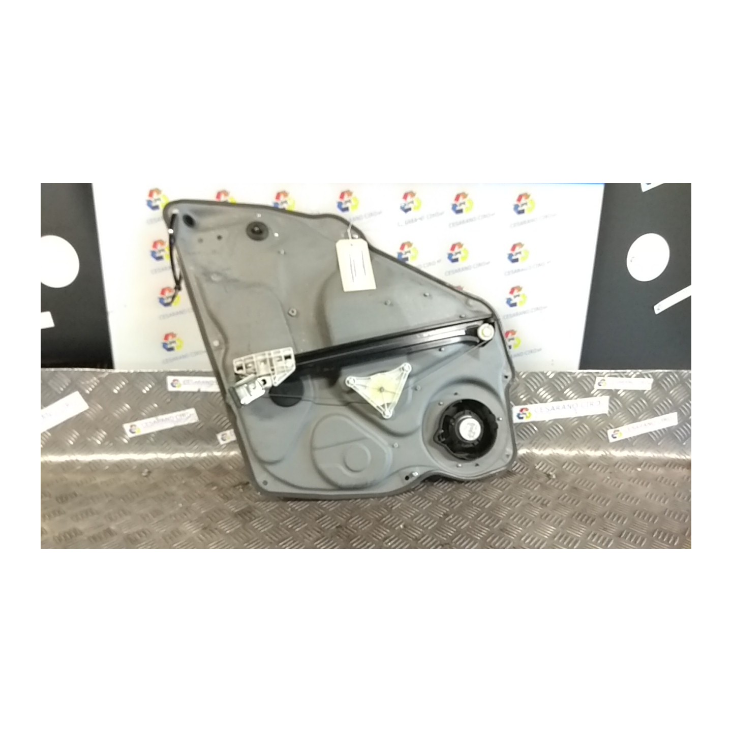 ALZACRISTALLO ELETTR. PORTA POST. SX. 075 MERCEDES-BENZ CLASSE A (W/C169) (07/04-04/13 266920 A1697303379