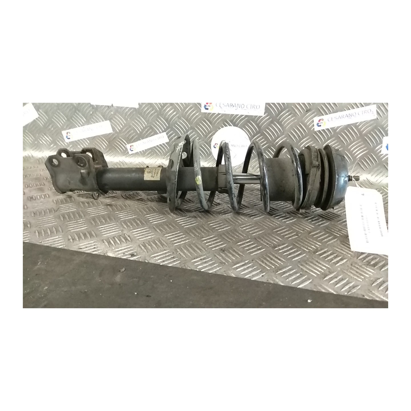 AMMORTIZZATORE ANT. DX. 107 OPEL CORSA (X01) (10/00-06/06) Z12XE 72119118