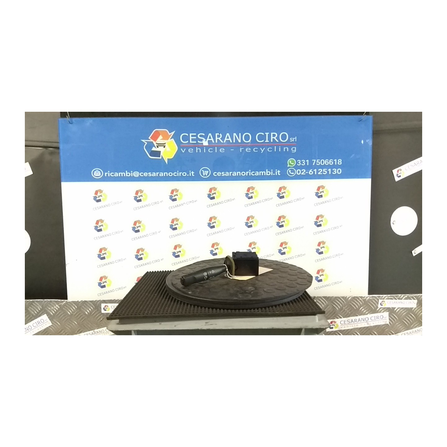 BLOCCO COMANDI TERGICRISTALLI 120 CITROEN SAXO (03/96-08/99) HDZ 6239G6