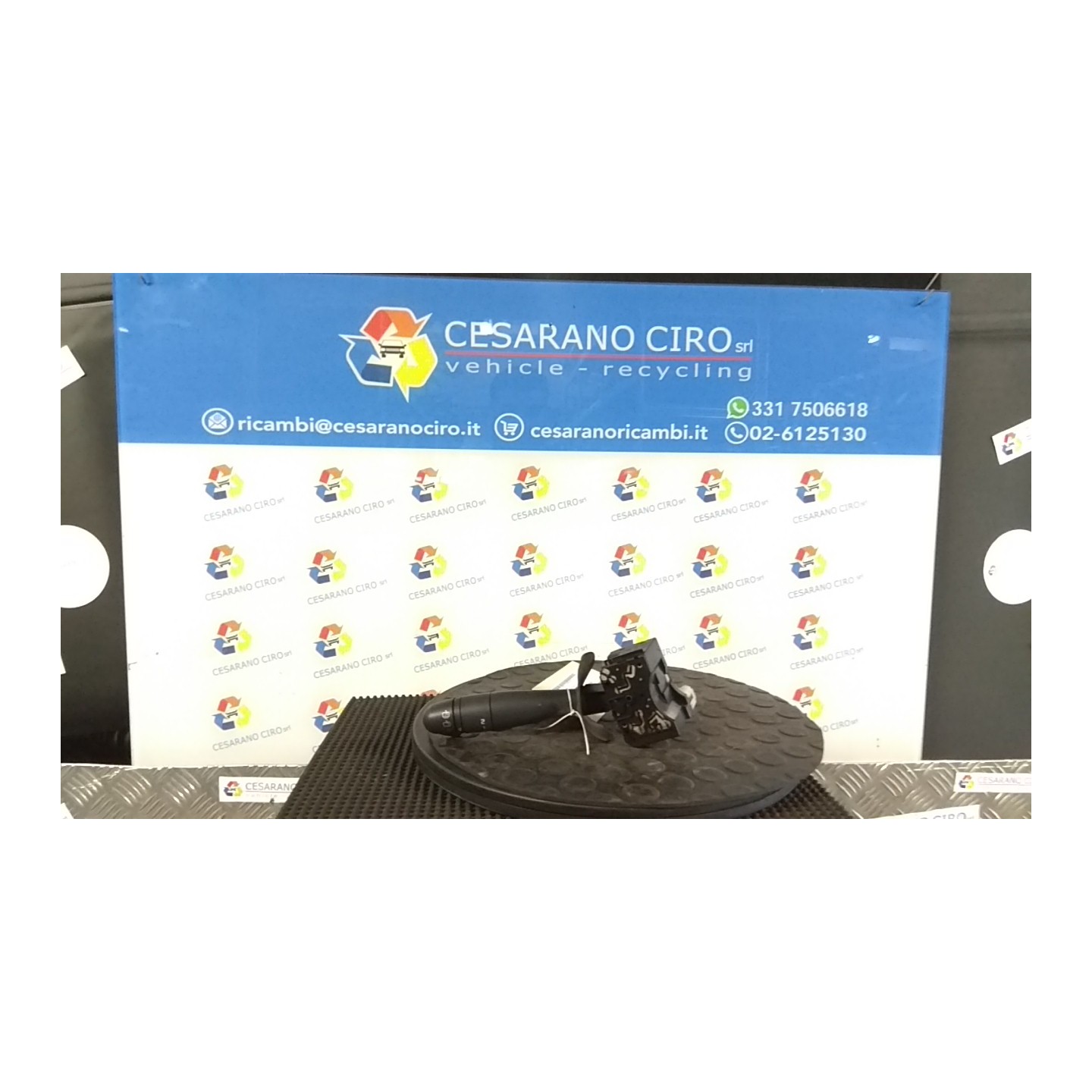 BLOCCO COMANDI TERGICRISTALLI 131 RENAULT CLIO 2A SERIE (04/98-04/01) D7FD7 7701045282