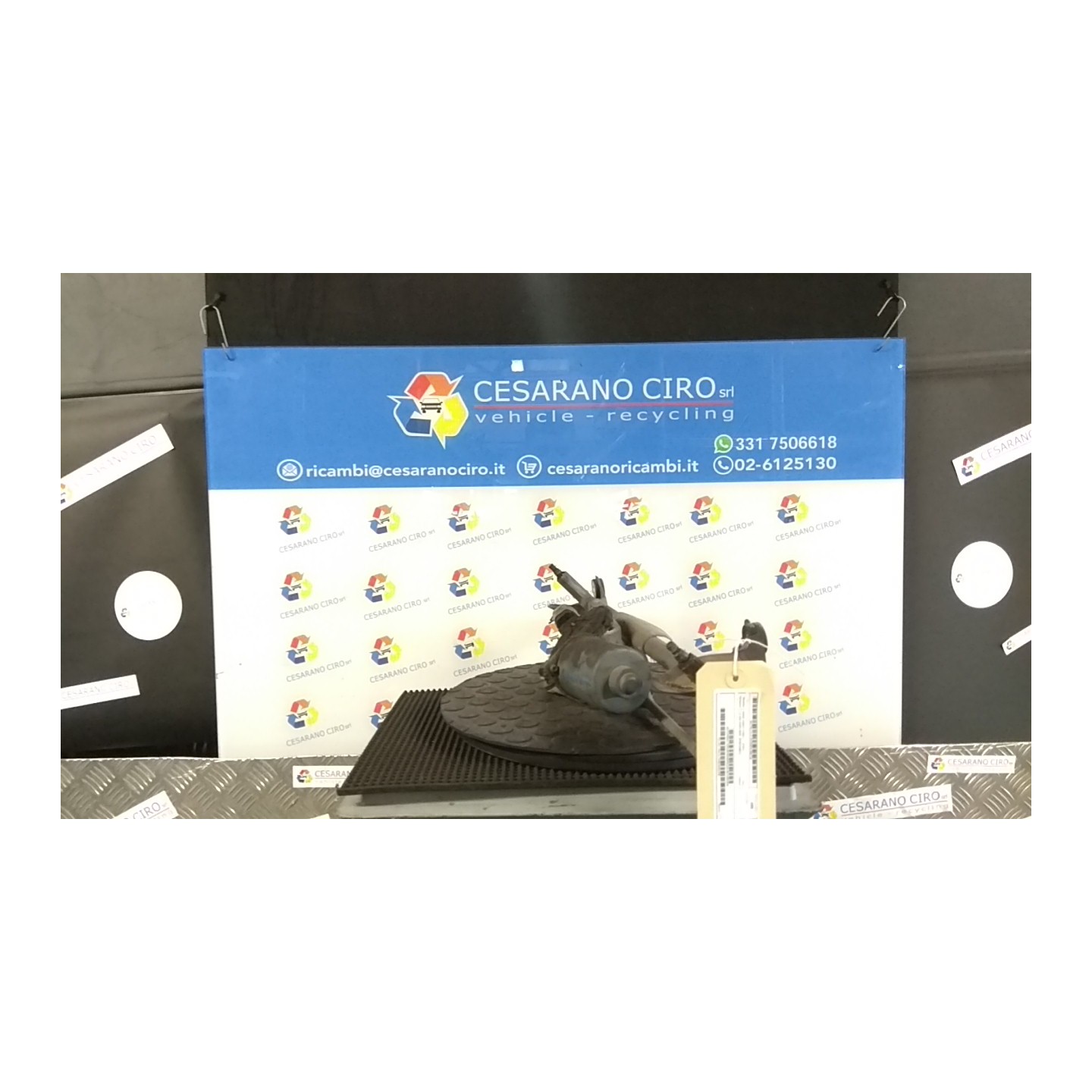 MOTORINO TERGIPARABREZZA 134 TOYOTA YARIS (10/01-11/05)     (FRP) 2SZFE 851100D020