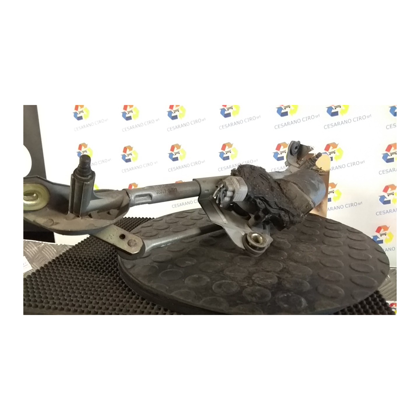 MOTORINO TERGIPARABREZZA 134 TOYOTA YARIS (10/01-11/05)     (FRP) 2SZFE 851100D020