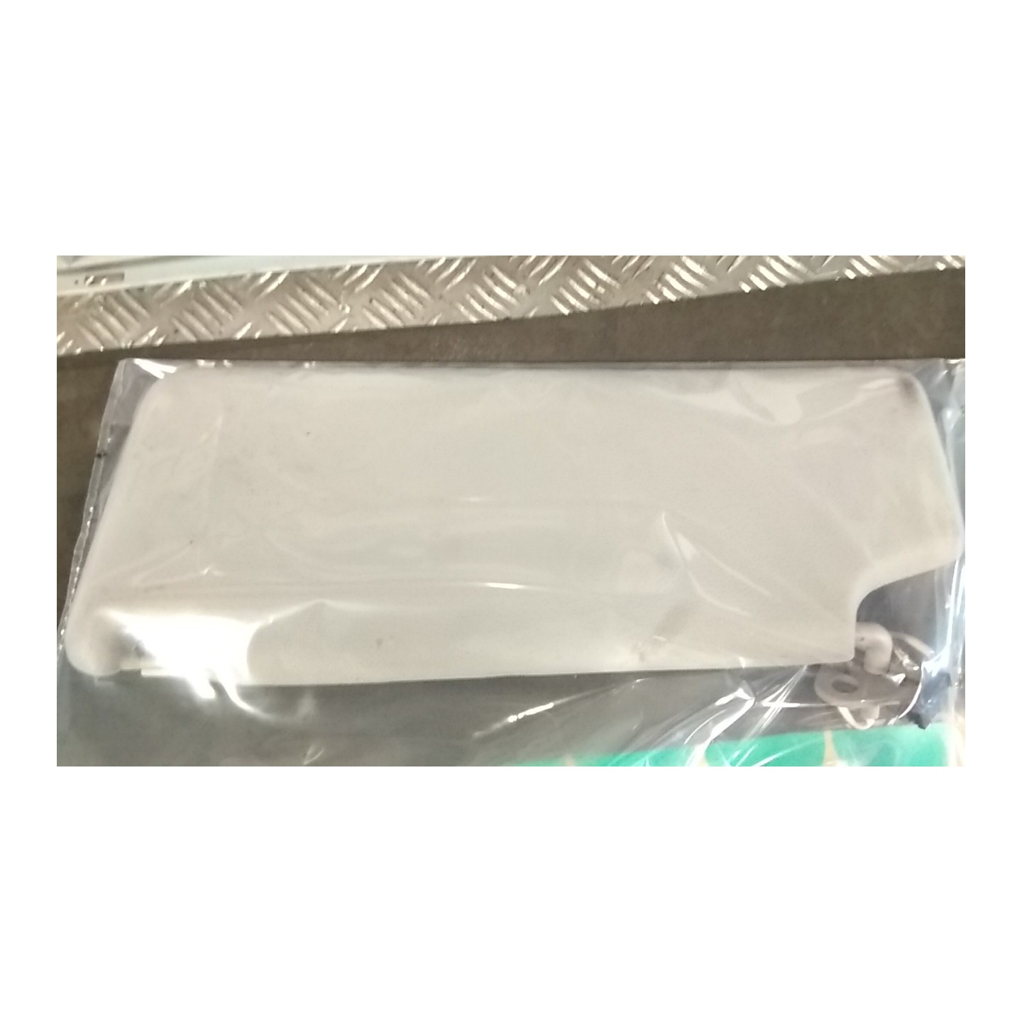 ALETTA PARASOLE PARABREZZA DX. 068 BMW X3 (E83) (09/06-12/10) N47D20C 51163416066