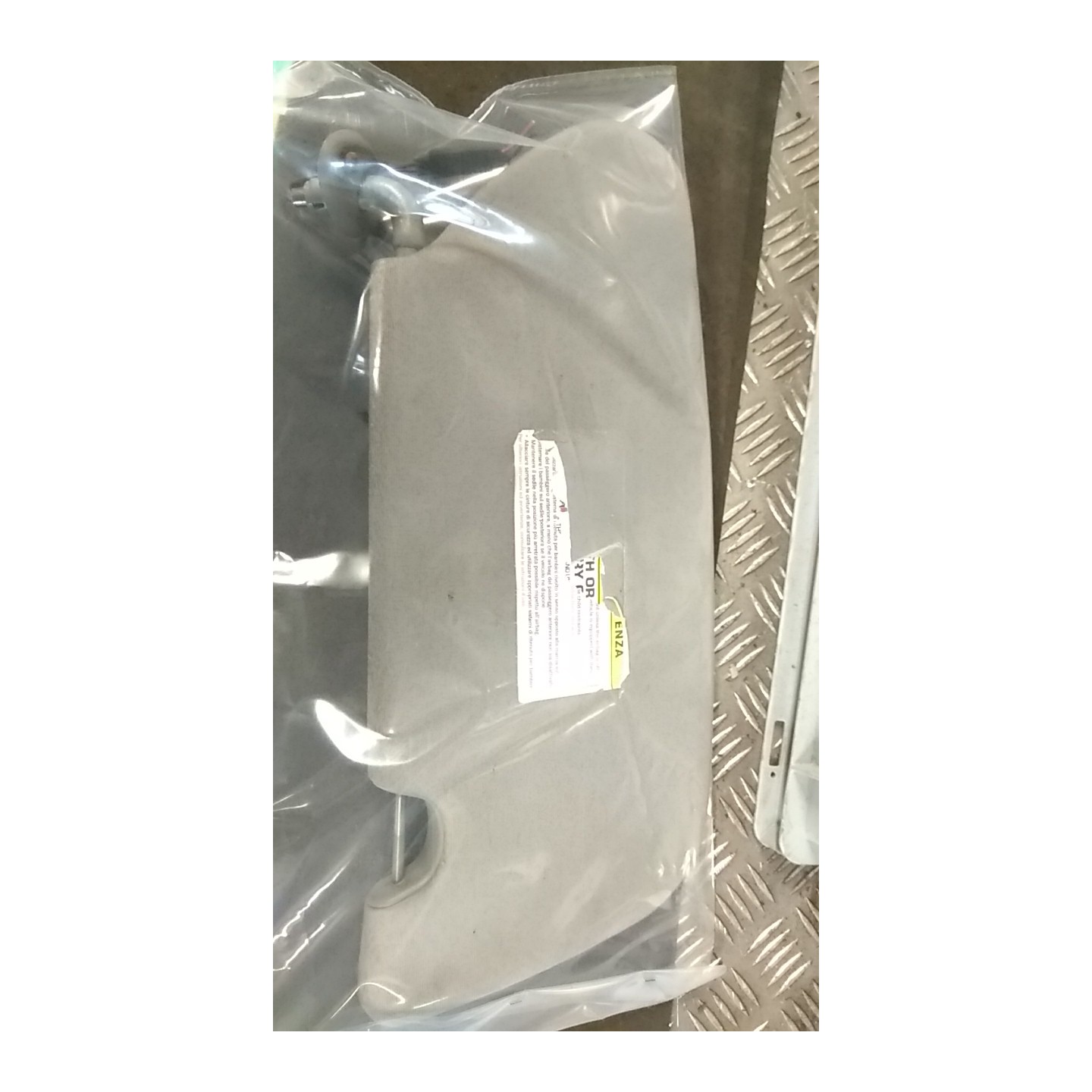 ALETTA PARASOLE PARABREZZA SX. 093 CHRYSLER PT CRUISER (05/00-10/05) 664 0TF87MF1AD