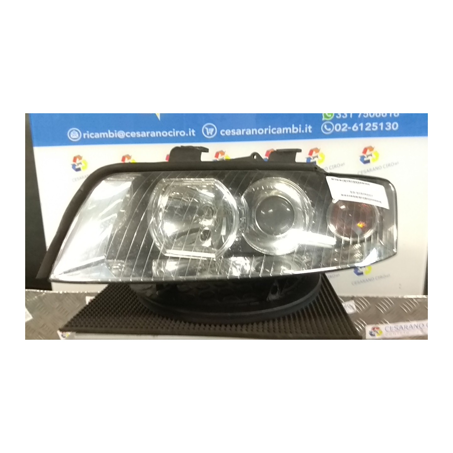 PROIETTORE XENON SX. 010 AUDI A4 (8E) (11/00-11/04) AVF 8E0941029Q