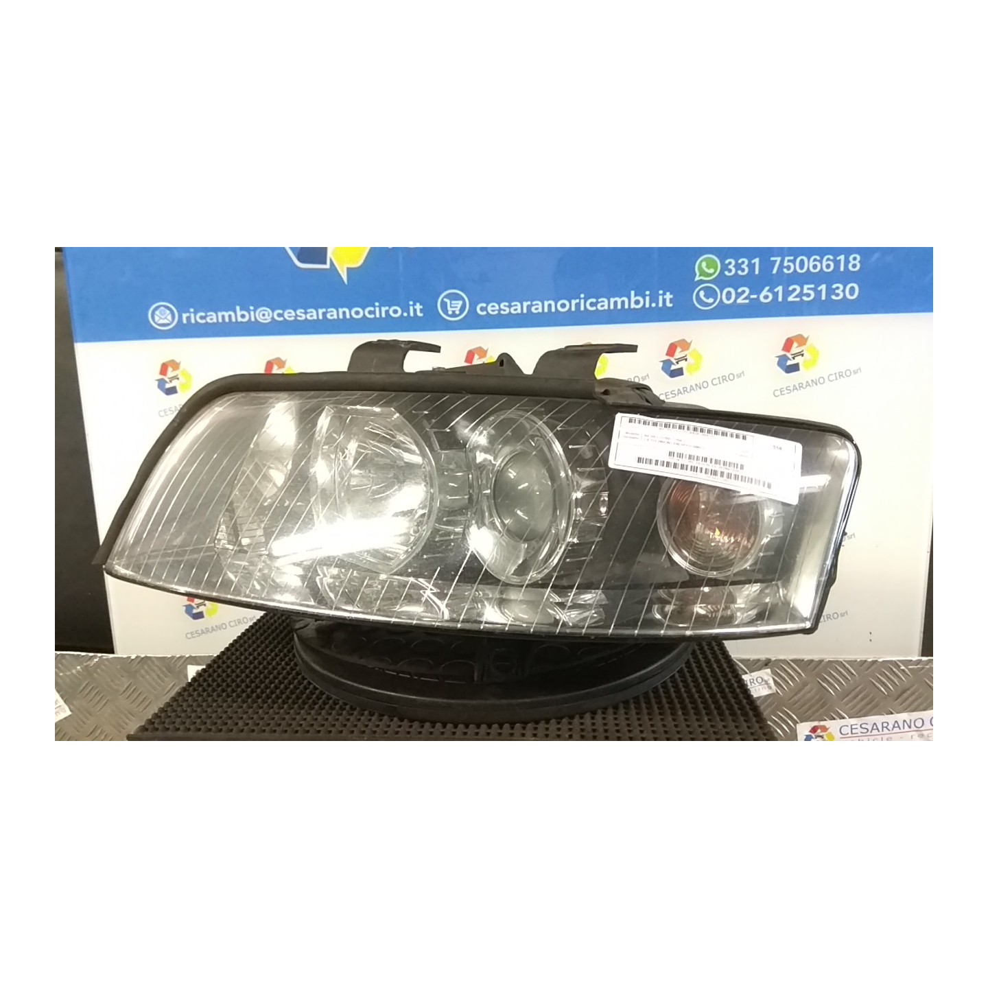 PROIETTORE XENON SX. 010 AUDI A4 (8E) (11/00-11/04) AVF 8E0941029Q
