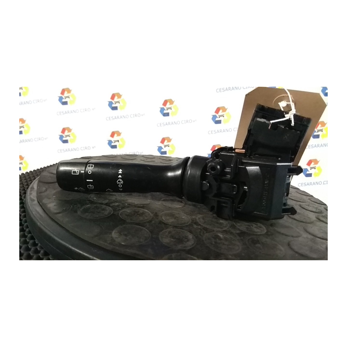 BLOCCO COMANDI TERGICRISTALLI 181 TOYOTA YARIS (11/05-02/12) 1KRFE 846520D030