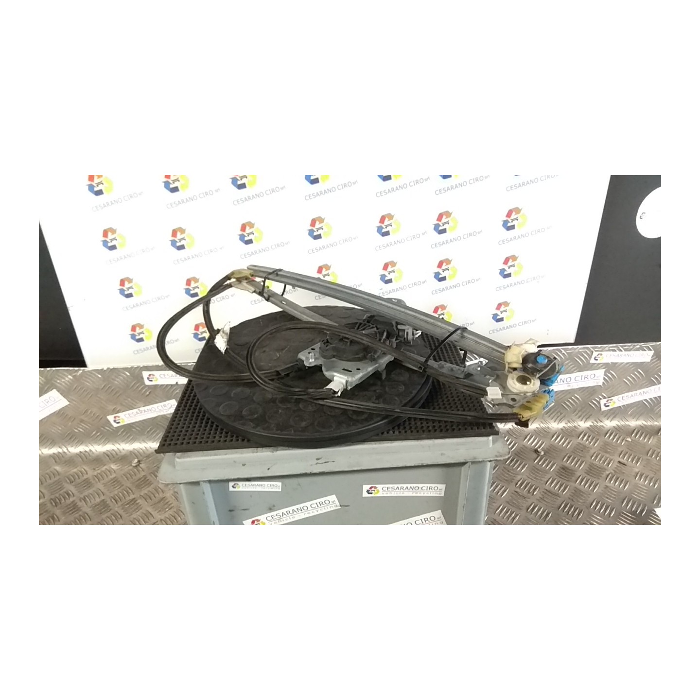 ALZACRISTALLO ELETTR. CON MOTORINO DX 101 RENAULT LAGUNA 2A SERIE (03/05-09/07) K4M57 NB0065019059005DX