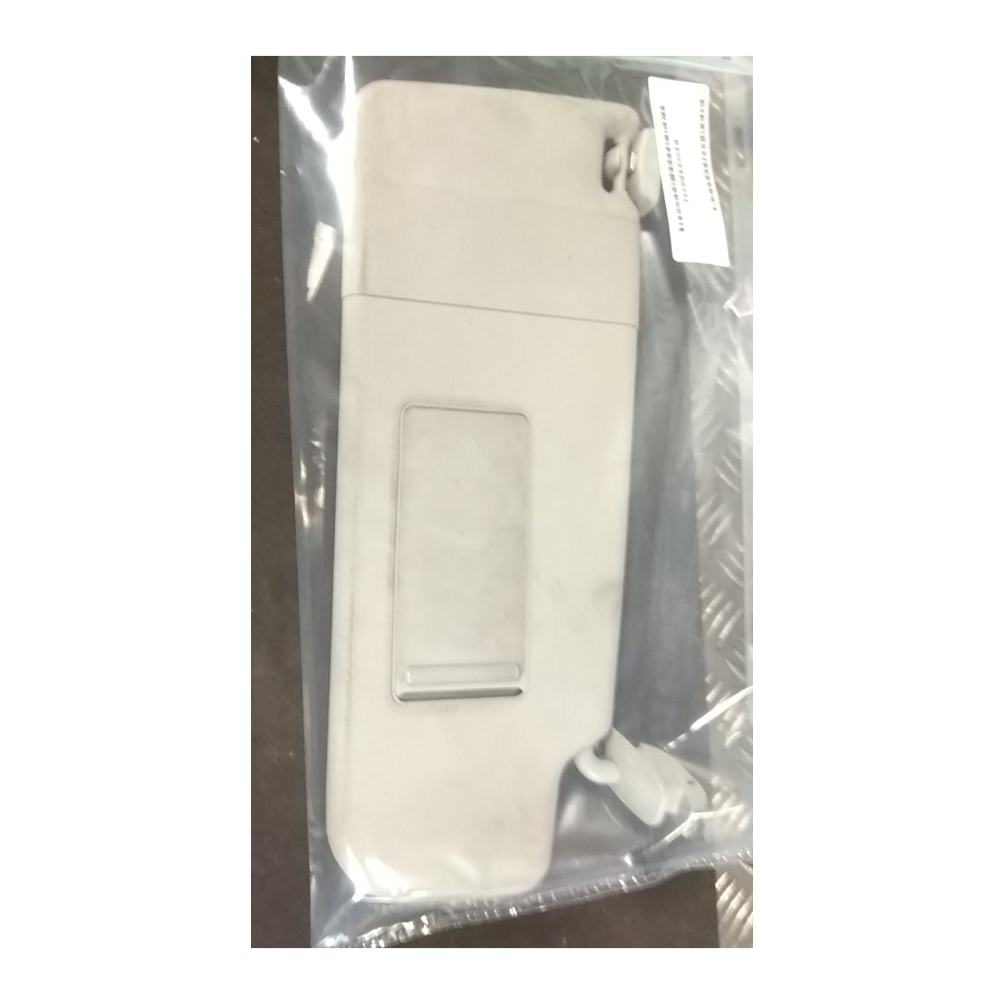 ALETTA PARASOLE PARABREZZA DX. 053 ALFA ROMEO 147 (W8) (10/04-07/11) AR37203 156070684