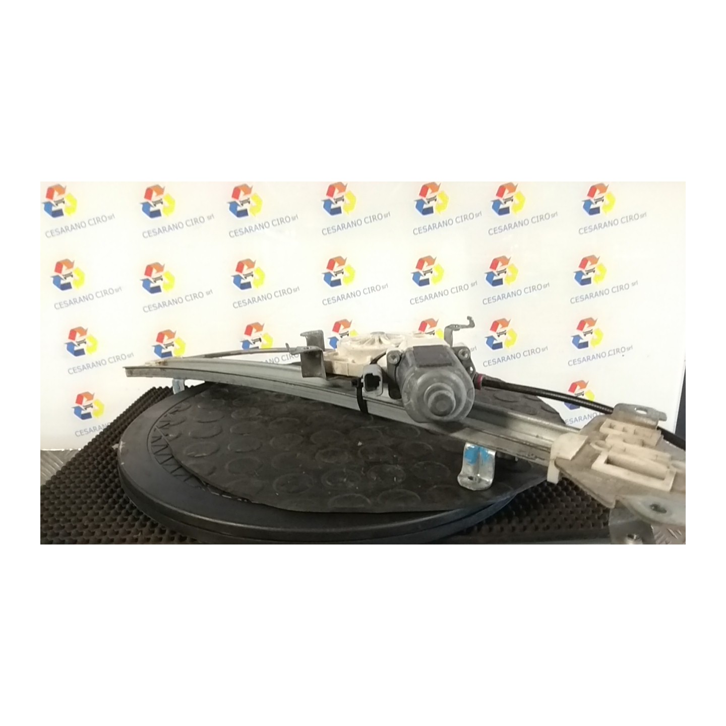 ALZACRISTALLO ELETTR. PORTA ANT. C/MOTORINO SX. 121 NISSAN MICRA (K12E) (11/02-05/06) K9K 80701BC60B