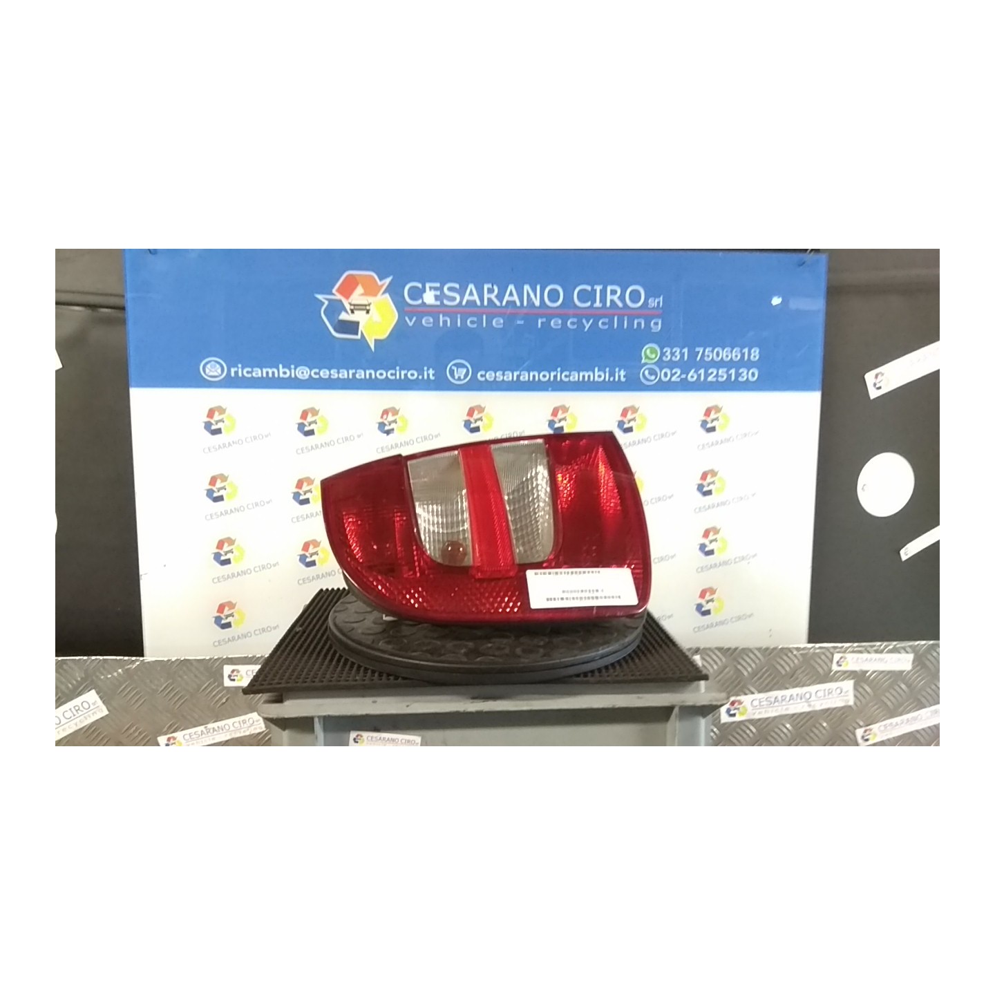 FANALE POST. SX. 128 SKODA FABIA (6Y) (01/00-11/07) ATD 6Y6945111C