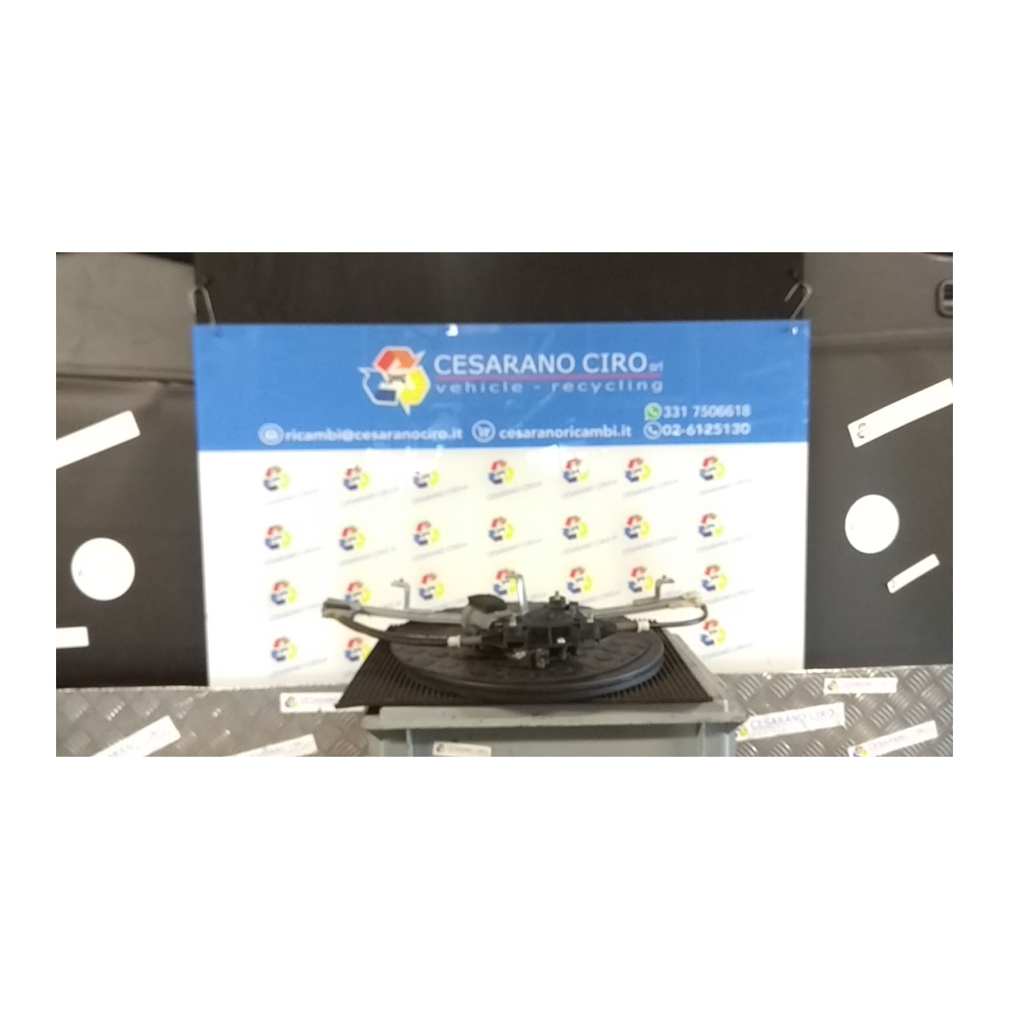 ALZACRISTALLO ELETTR. PORTA ANT. CON MOTORINO DX. 031 ALFA ROMEO 156 1A SERIE (10/97-03/00) AR32301 60672277
