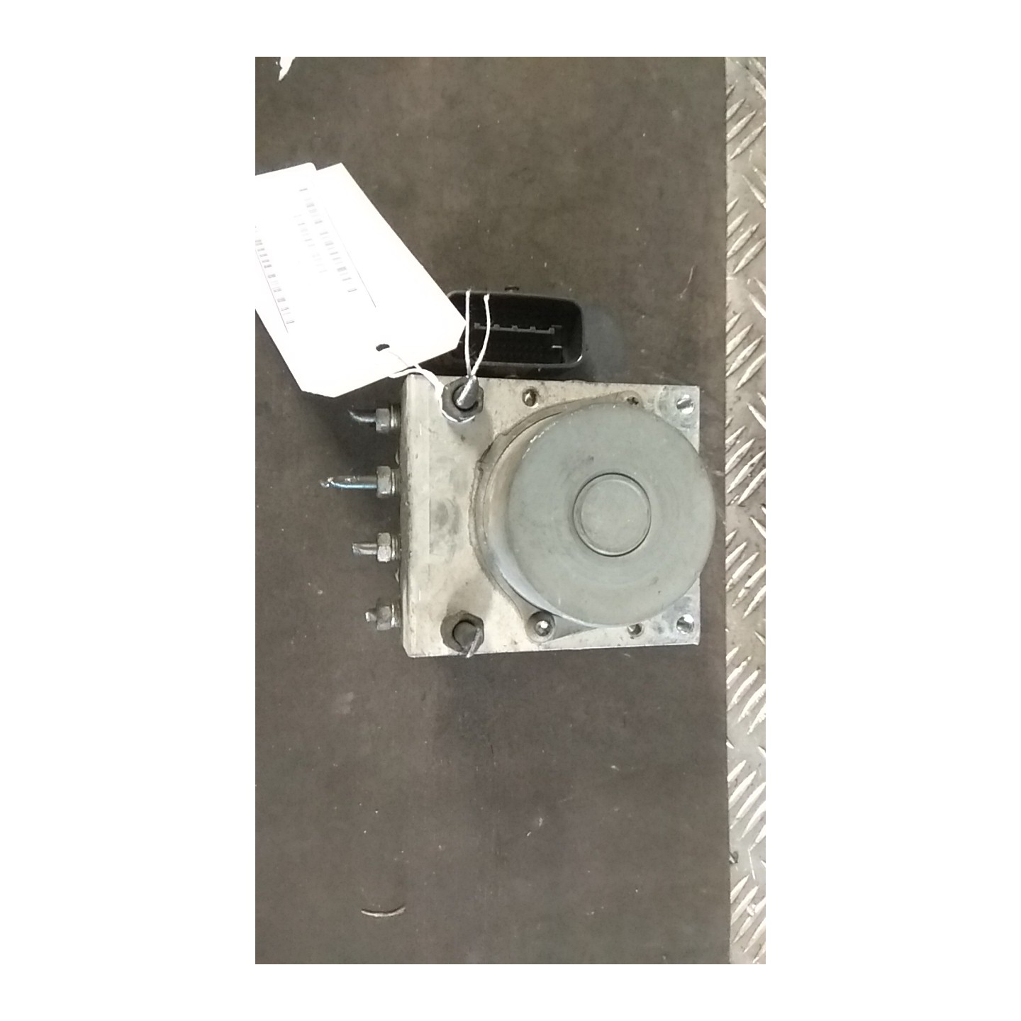 AGGREGATO ABS 039 TOYOTA IQ (01/09-12/14) 1KRFE 4405074011