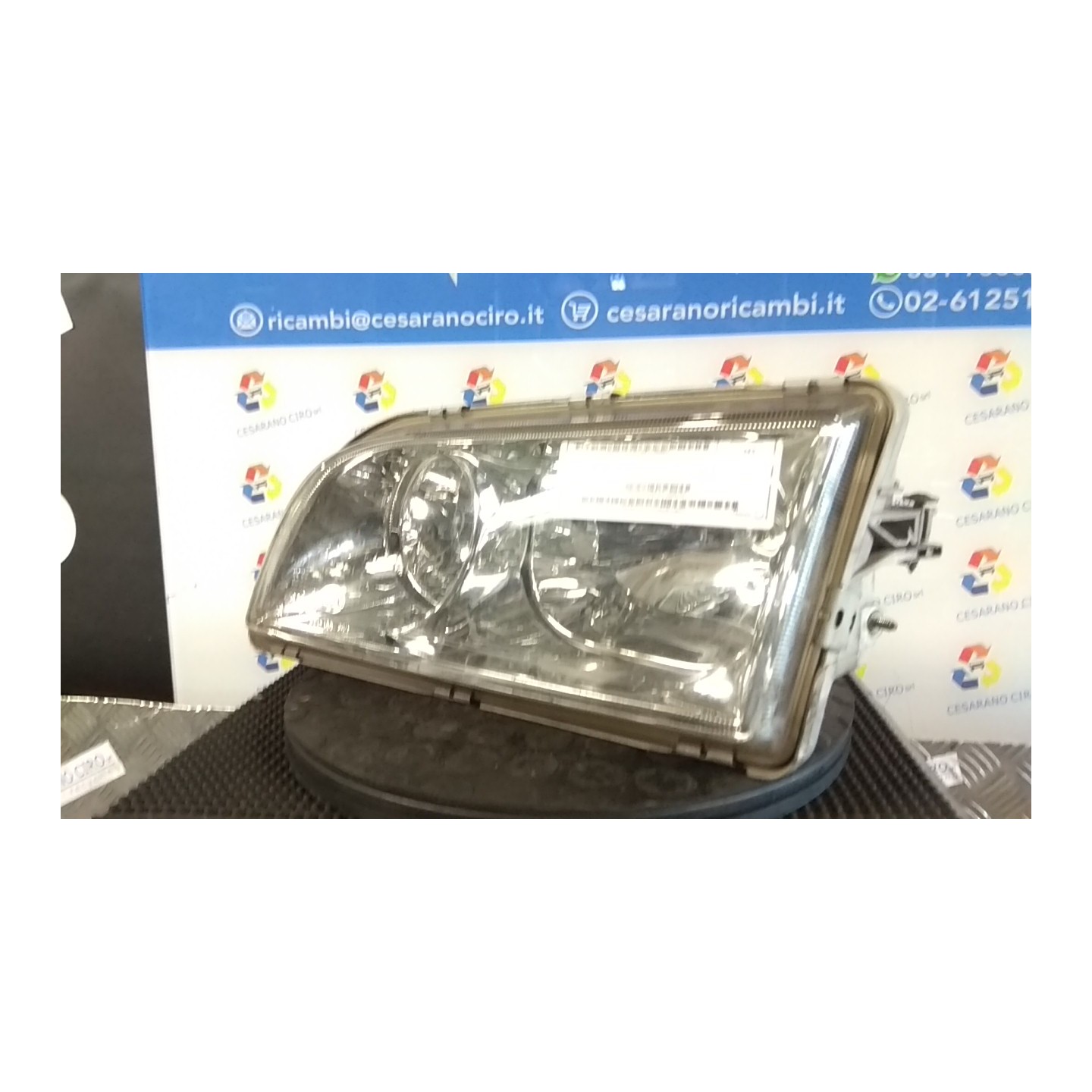 PROIETTORE SX. 084 VOLVO V40 (04/00-03/04) D4192T3 3345702