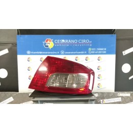 FANALE POST. DX. 090 PEUGEOT 407 (03/04-03/12) 9HZ 6351GC