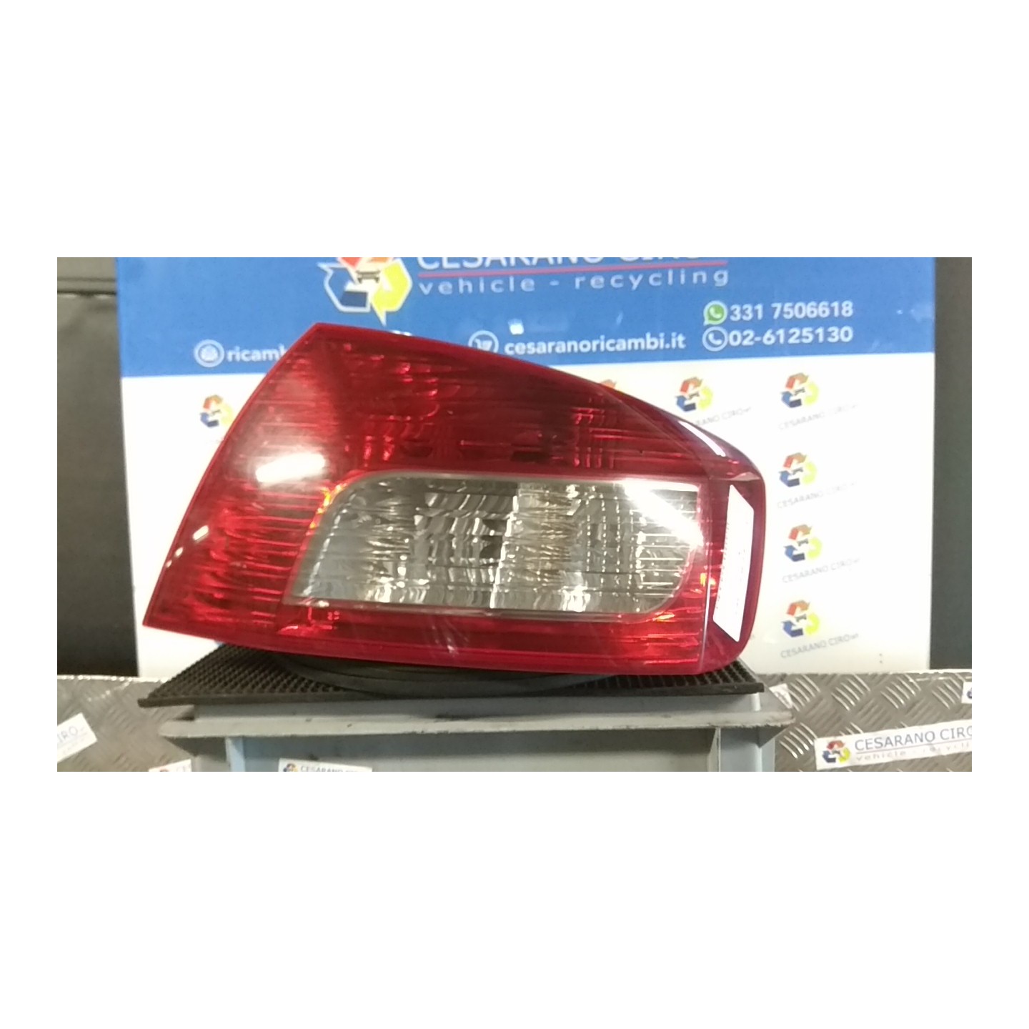 FANALE POST. DX. 090 PEUGEOT 407 (03/04-03/12) 9HZ 6351GC