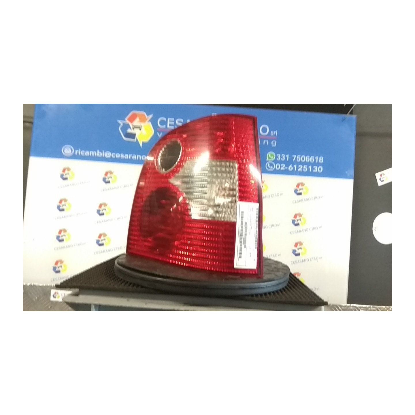 FANALE POST. DX. 095 VOLKSWAGEN POLO (9N) (10/01-03/05) BBY 6Q6945096G
