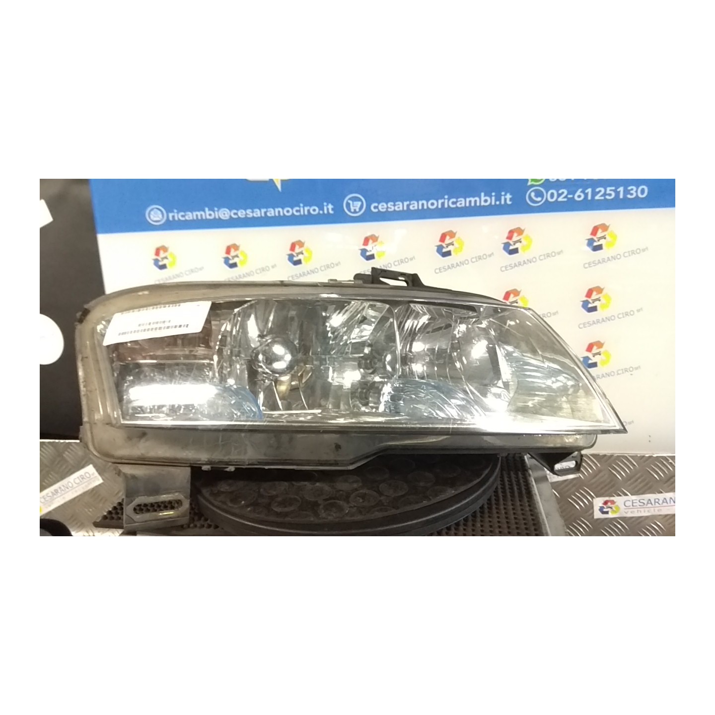 PROIETTORE DX. 110 FIAT STILO (2C) (09/01-11/03) 188A5000 51716353