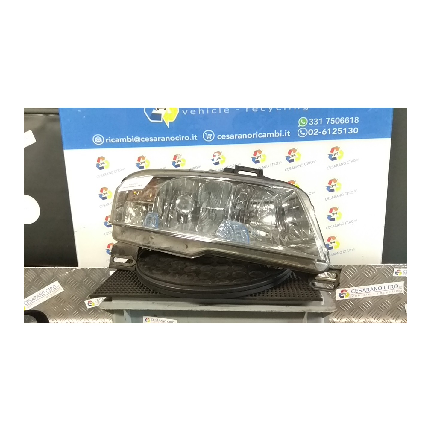 PROIETTORE DX. 110 FIAT STILO (2C) (09/01-11/03) 188A5000 51716353