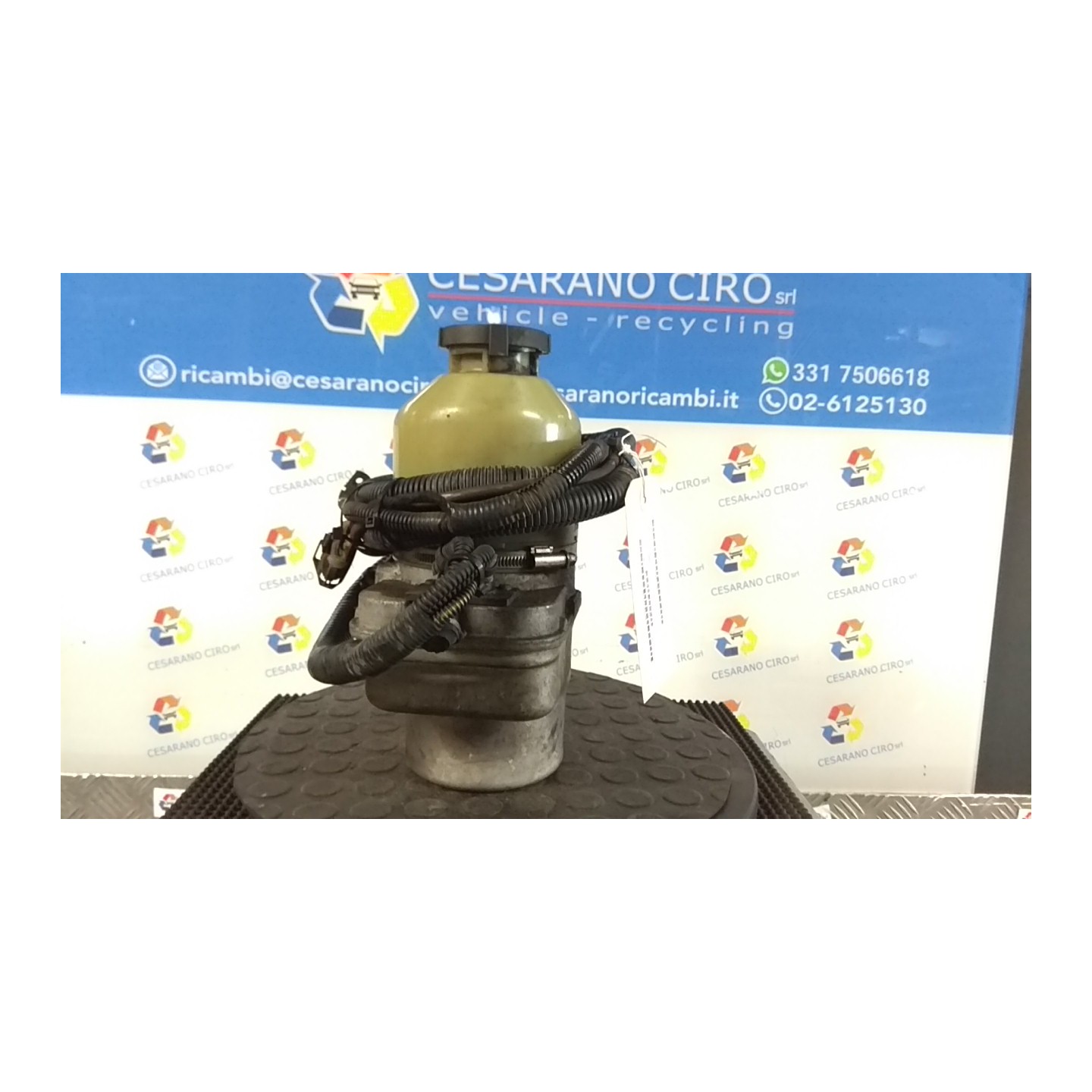 POMPA SERVOSTERZO TRW C/SERBATOIO 131 OPEL ASTRA (A04) (01/04-03/11) Z16XEP 93179568